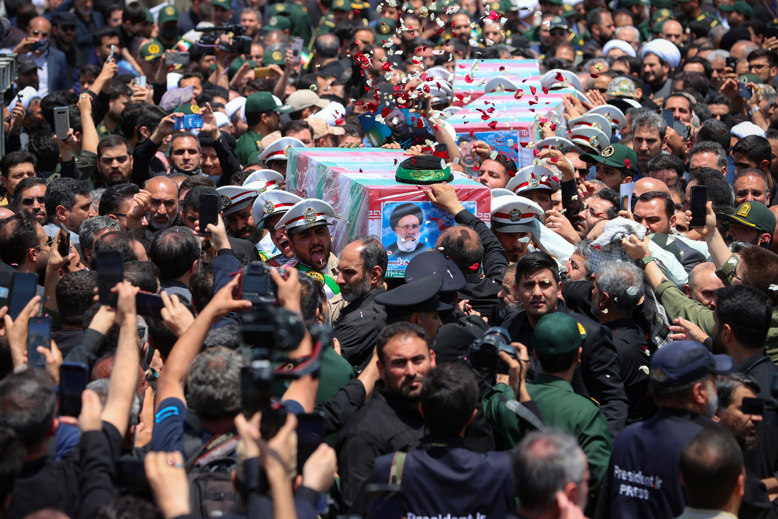 Iran S Raisi Buried In Mashhad As Mourners Pack Iranian Holy City Reuters