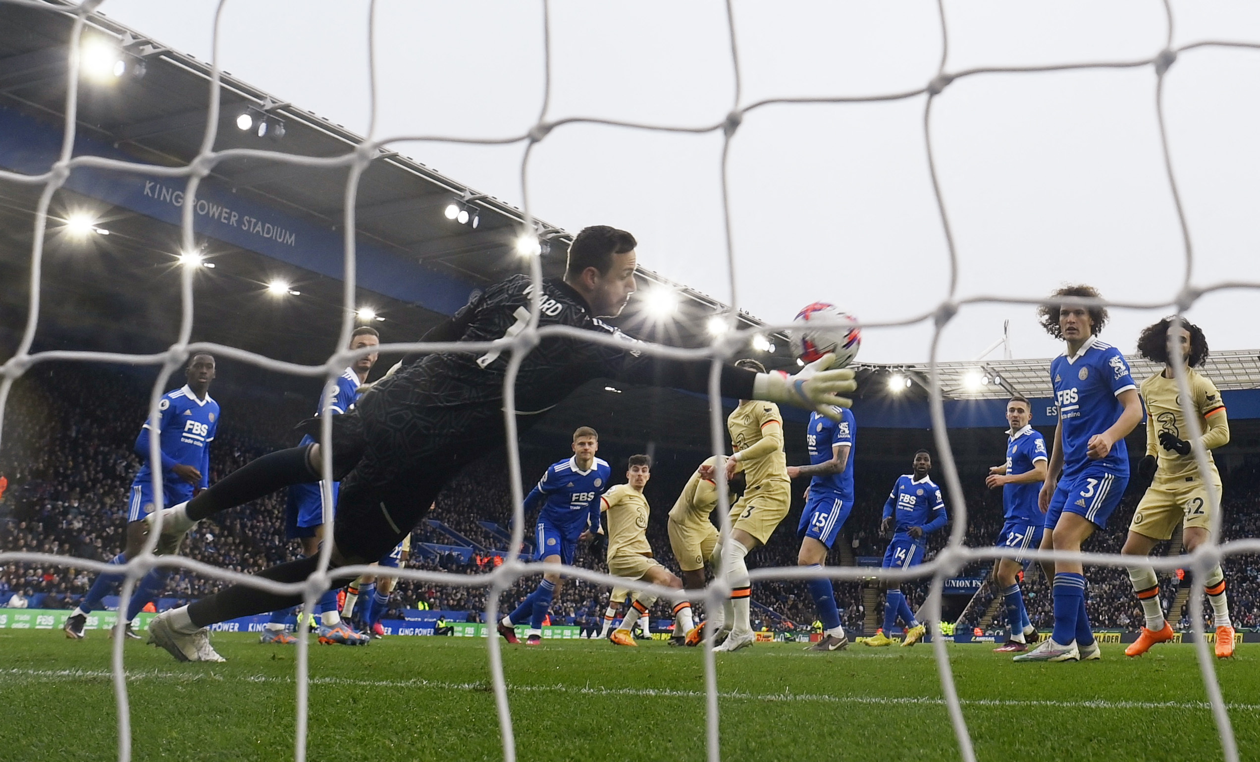 Resurgent Chelsea Claim Victory At Leicester Reuters