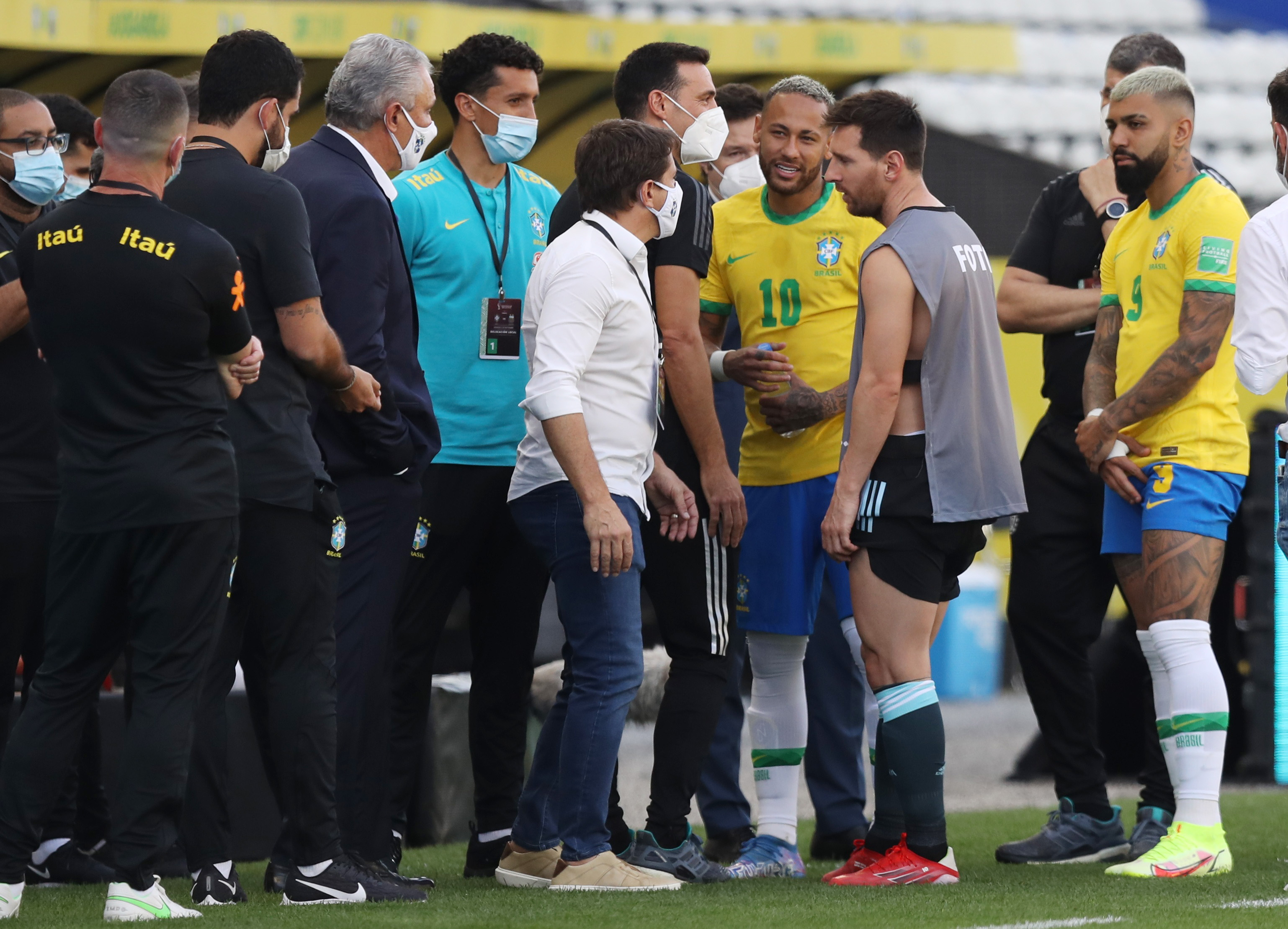 Brazil v Argentina World Cup qualifier ended after 5 minutes to be