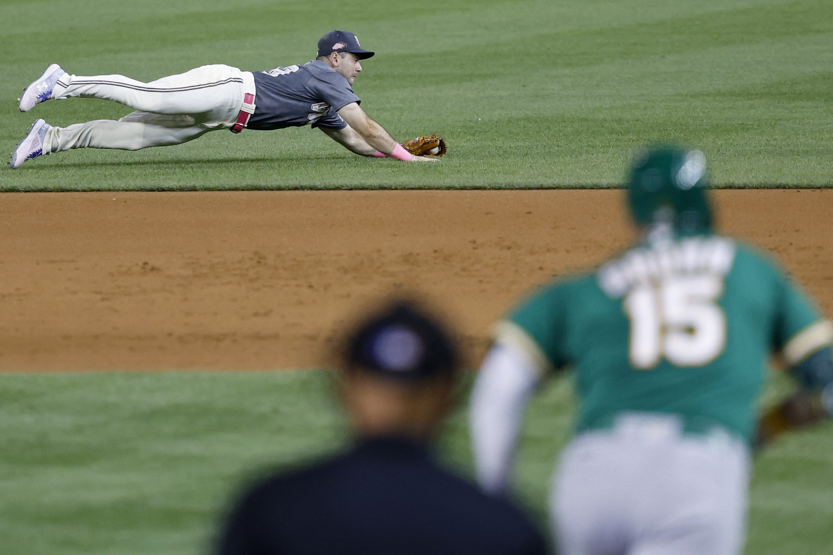 A's fall again as Nationals win on Ruiz's walkoff home run