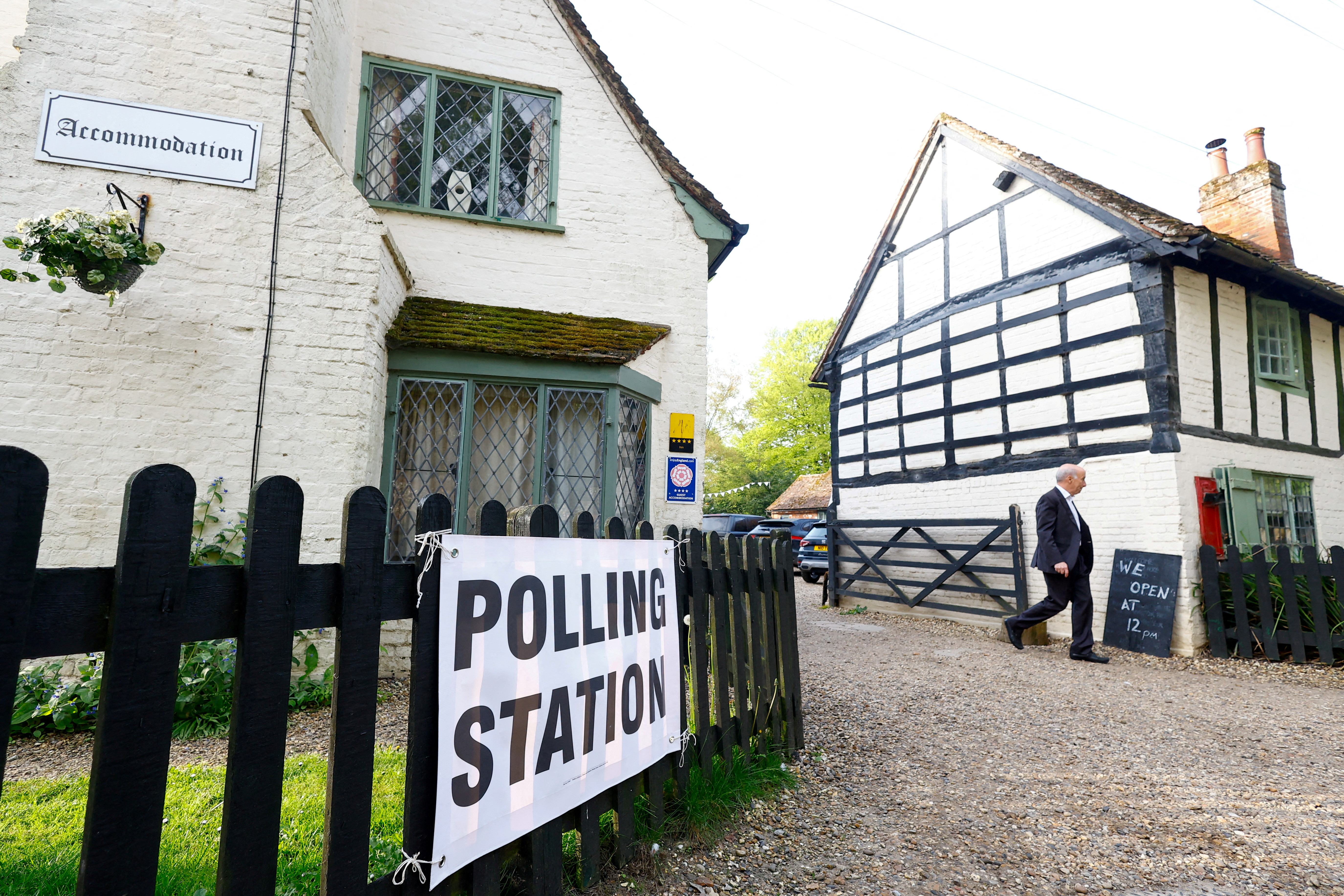 People take part in location elections, in Ayot St Lawrence