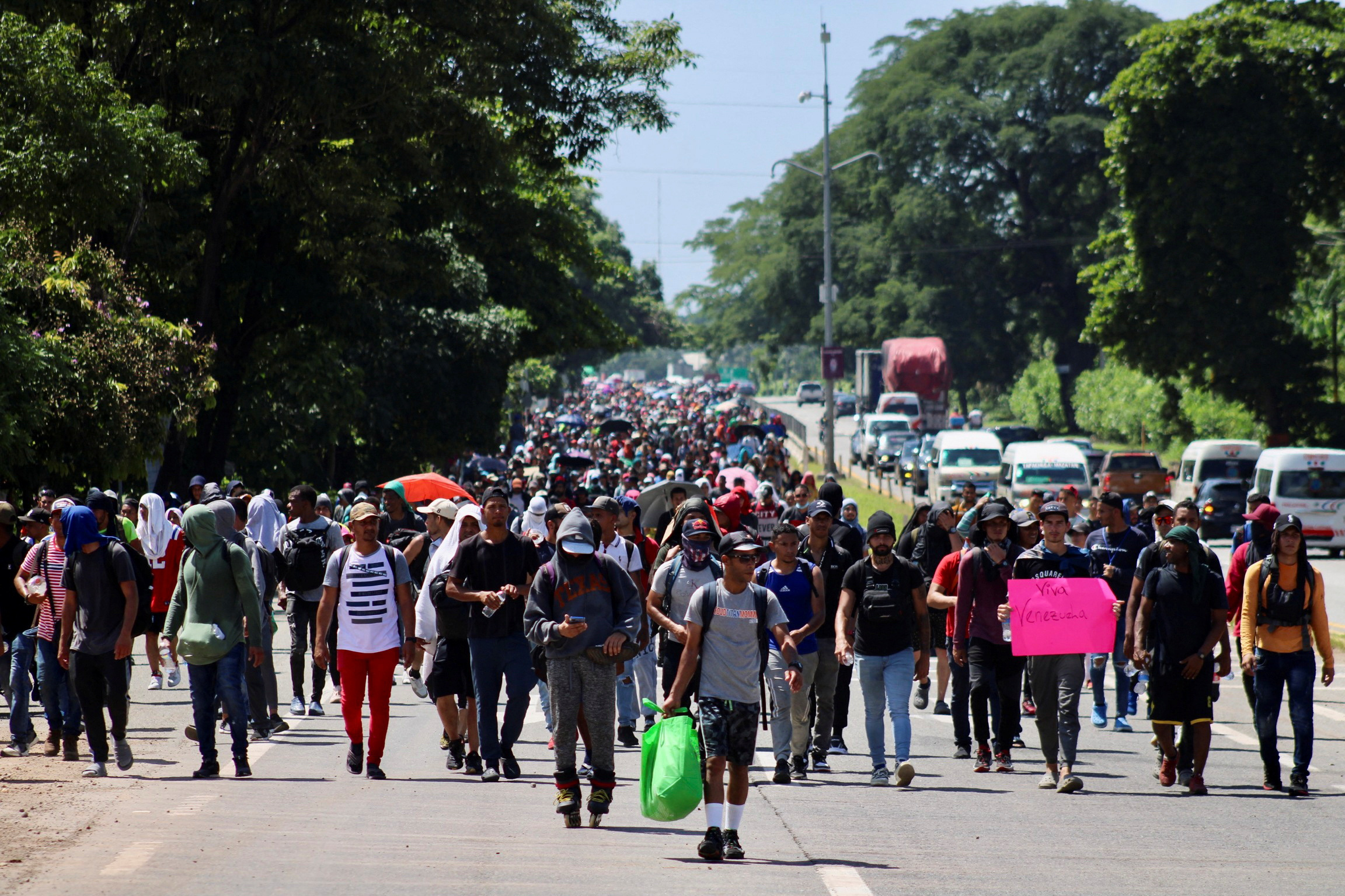 Venezuelan migrants in southern Mexico form U.S. bound caravan