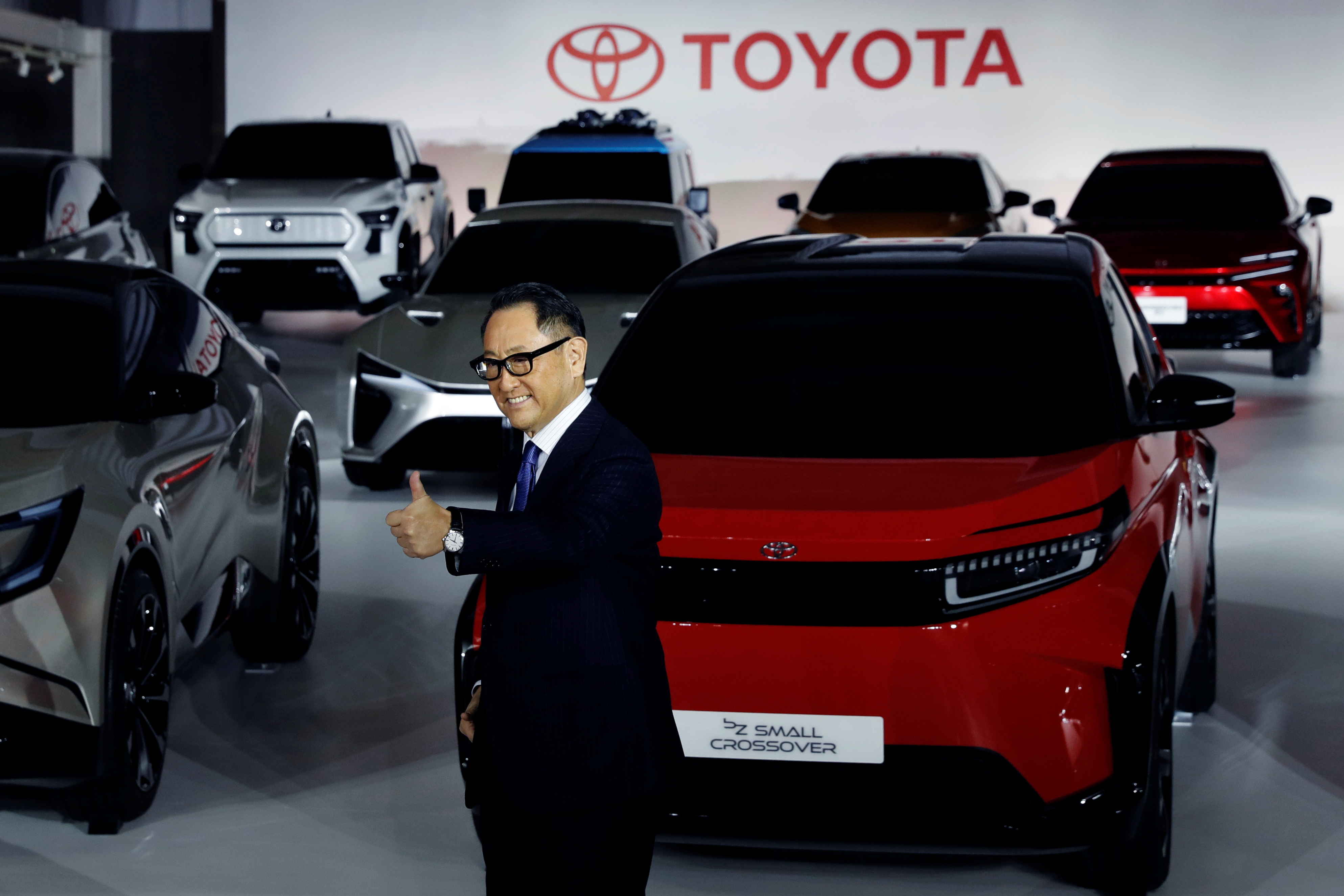Toyota president calls meeting California zeroemissions requirements