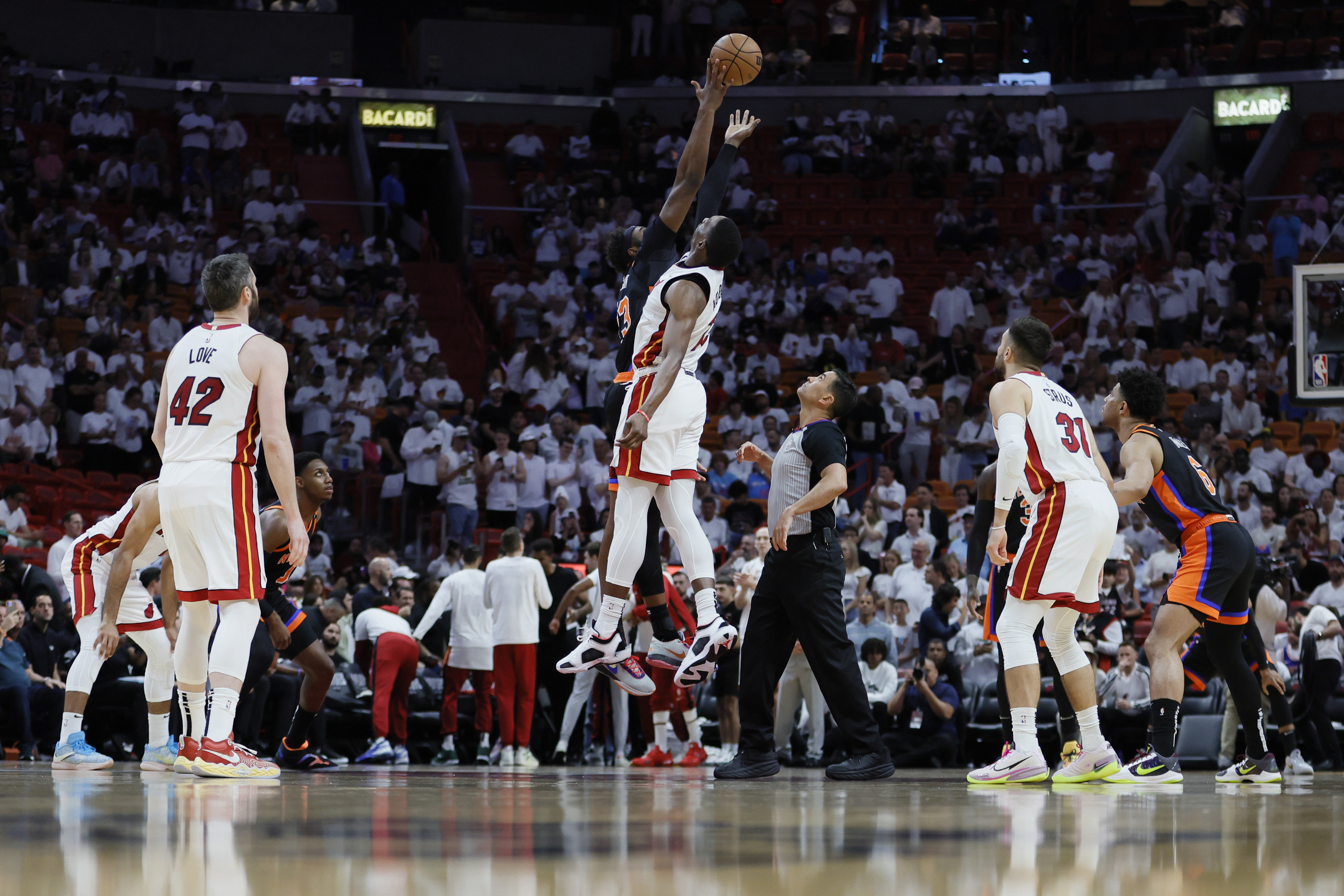 Jimmy Butler guides Heat to 3-1 series lead over Knicks | Reuters