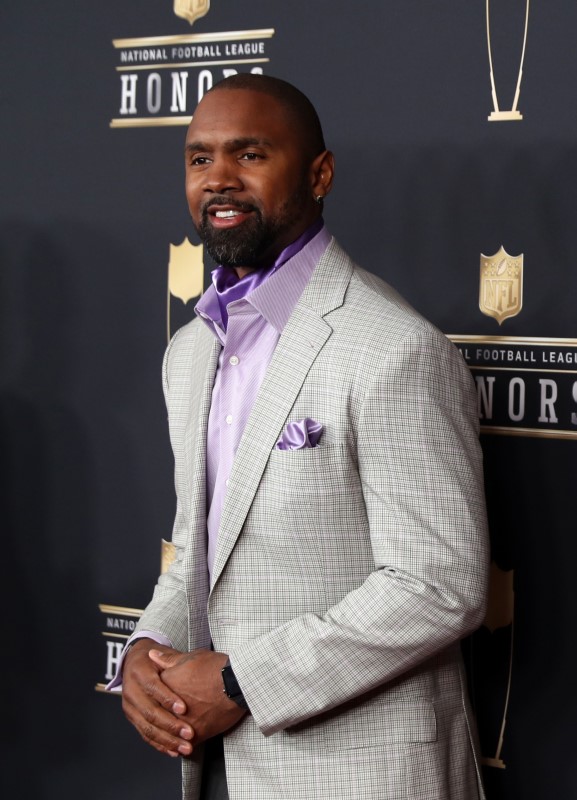 Charles Woodson honored with Hall of Fame ring, Raiders News