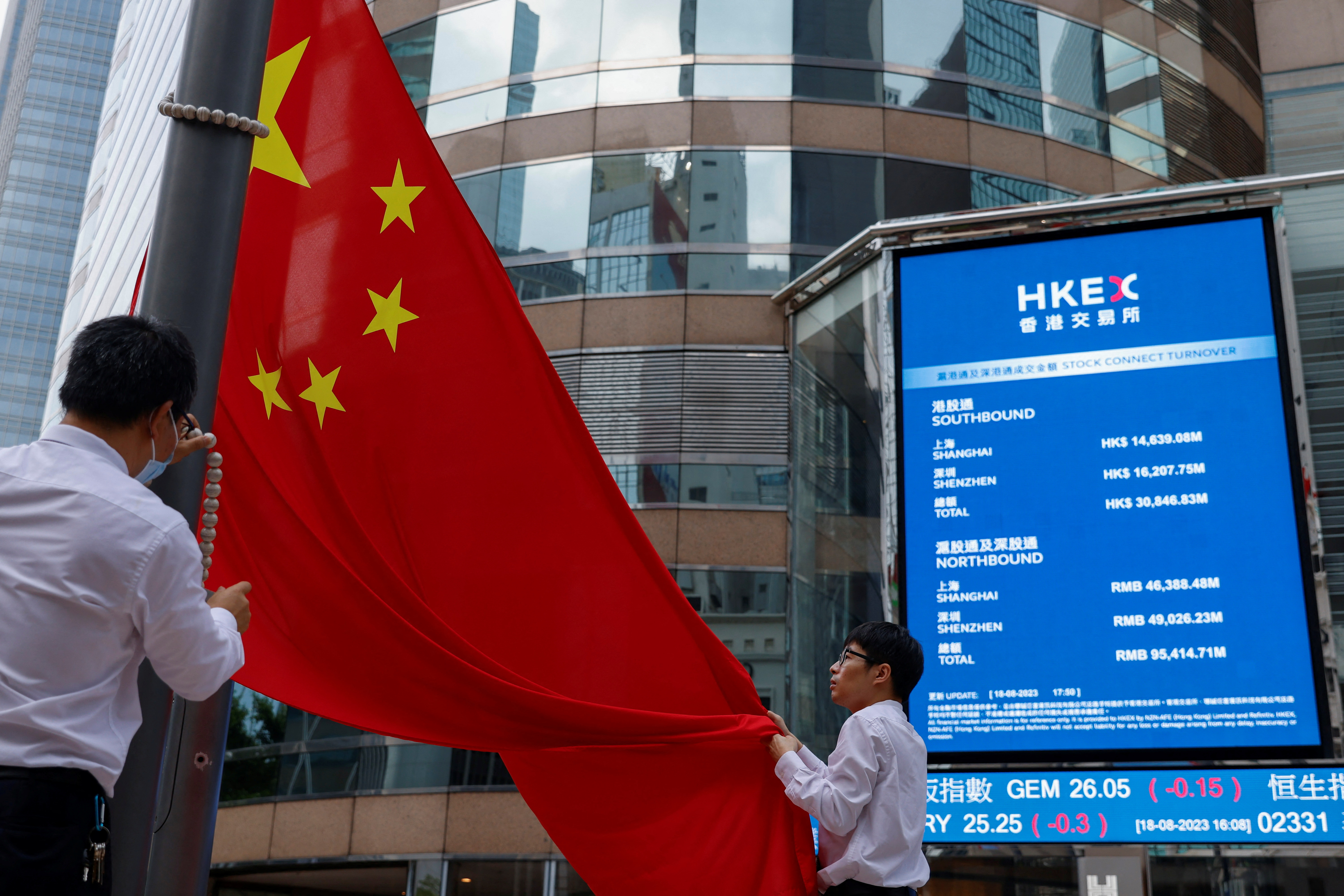 LVMH China Rebound Offsets Weakening US Demand