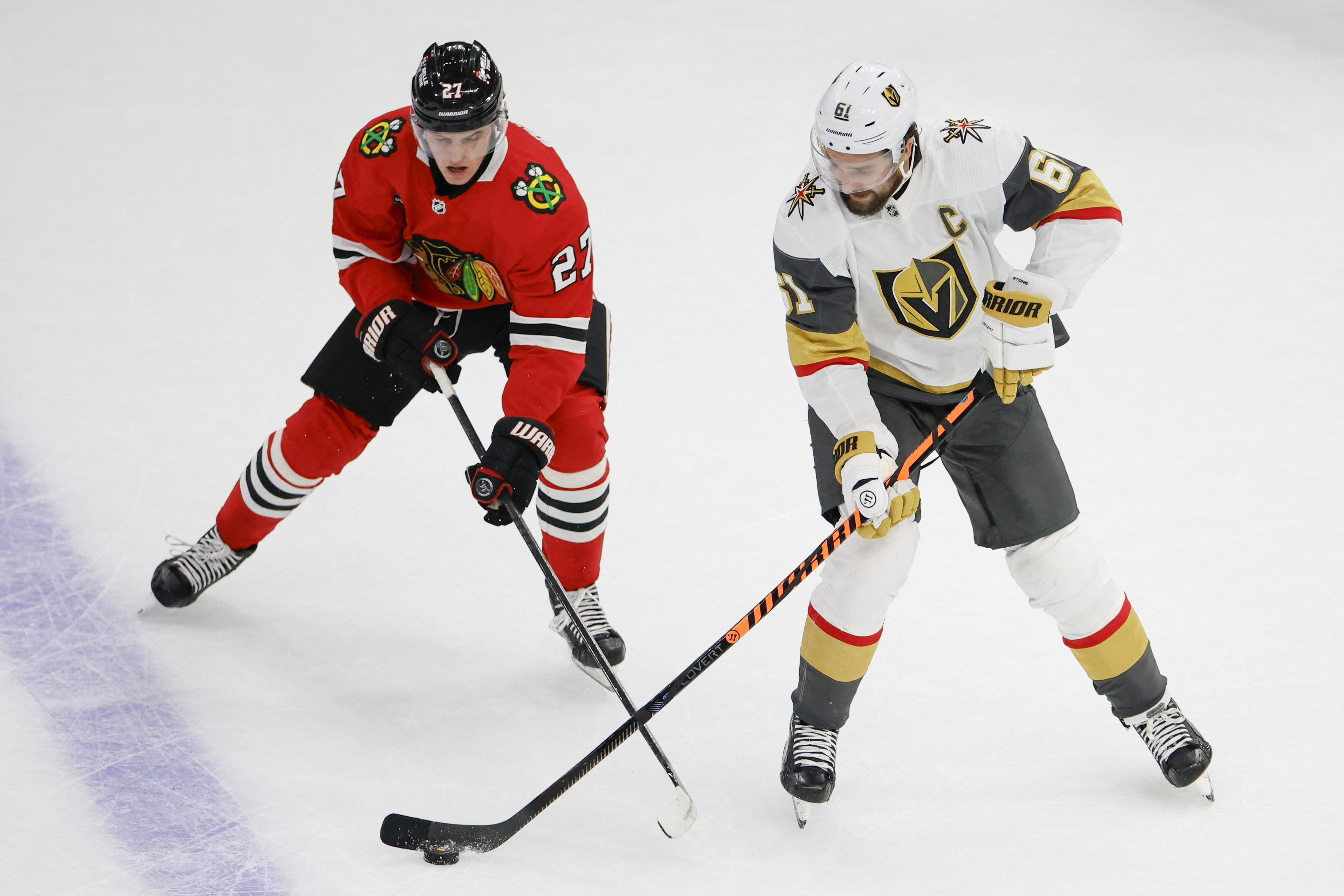 Knights 6-0 to start season after topping Blackhawks