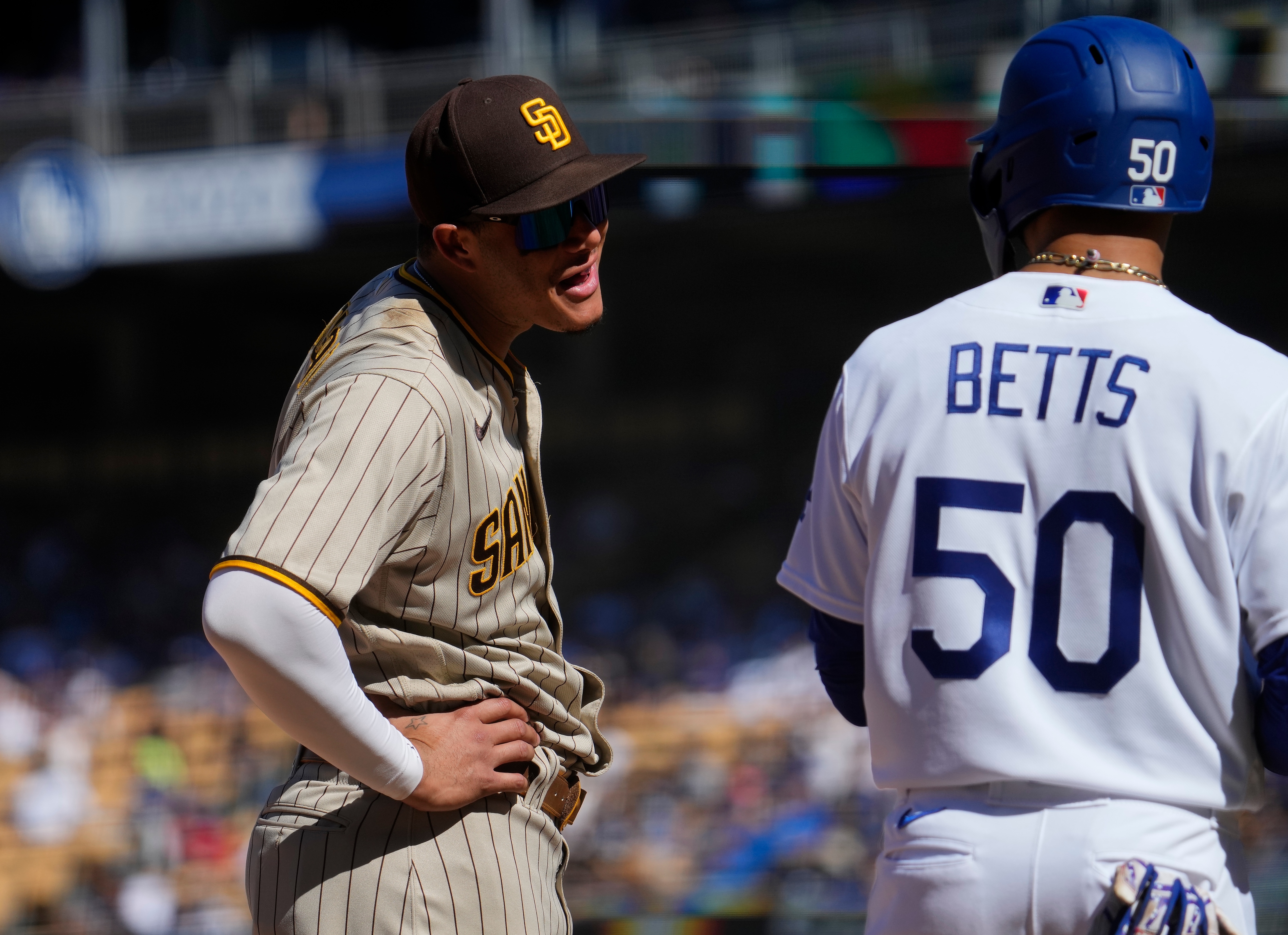 Mitch Haniger, Logan Webb pace Giants past Brewers 3-1