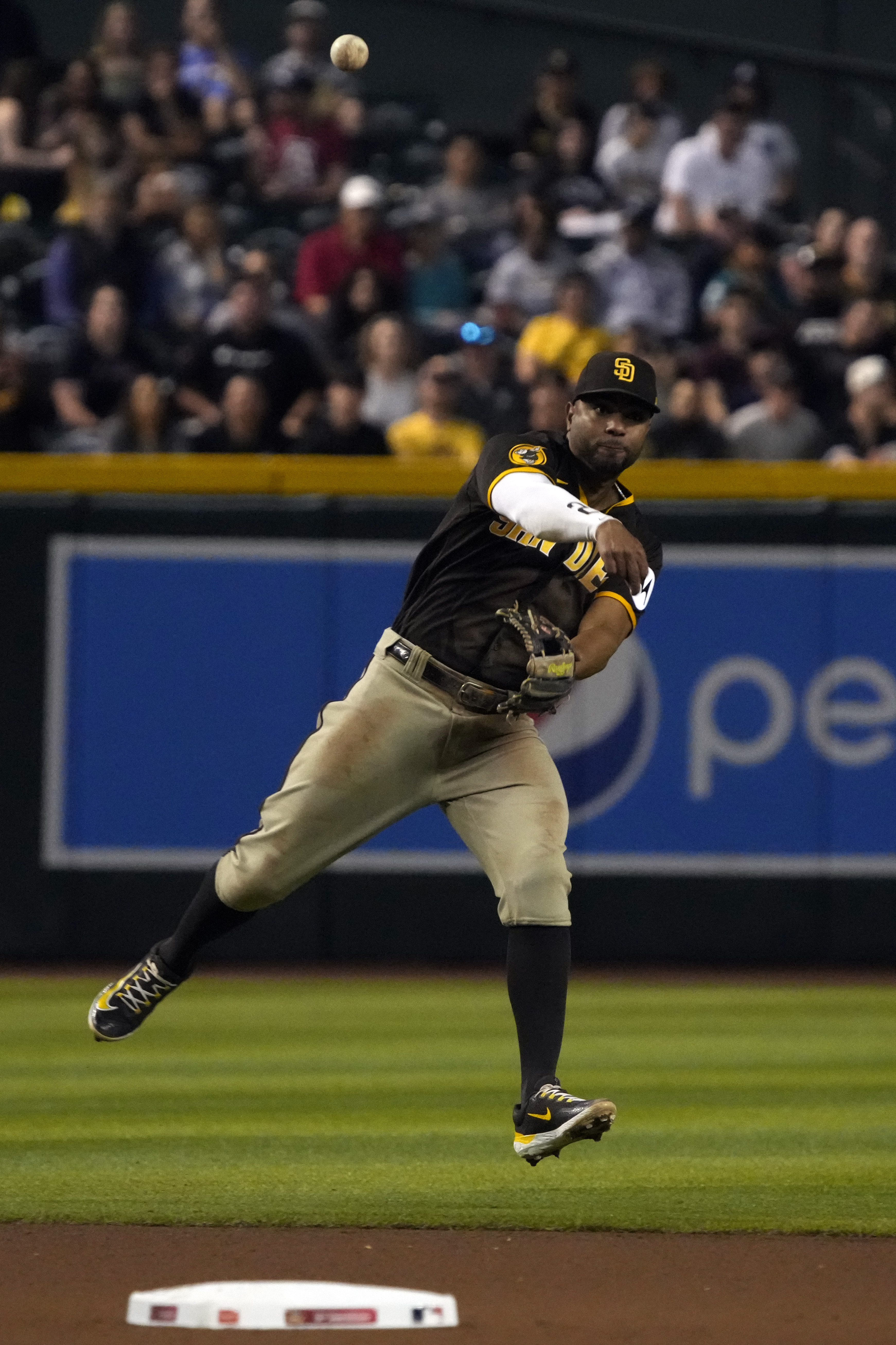 Zac Gallen, Diamondbacks blank Padres