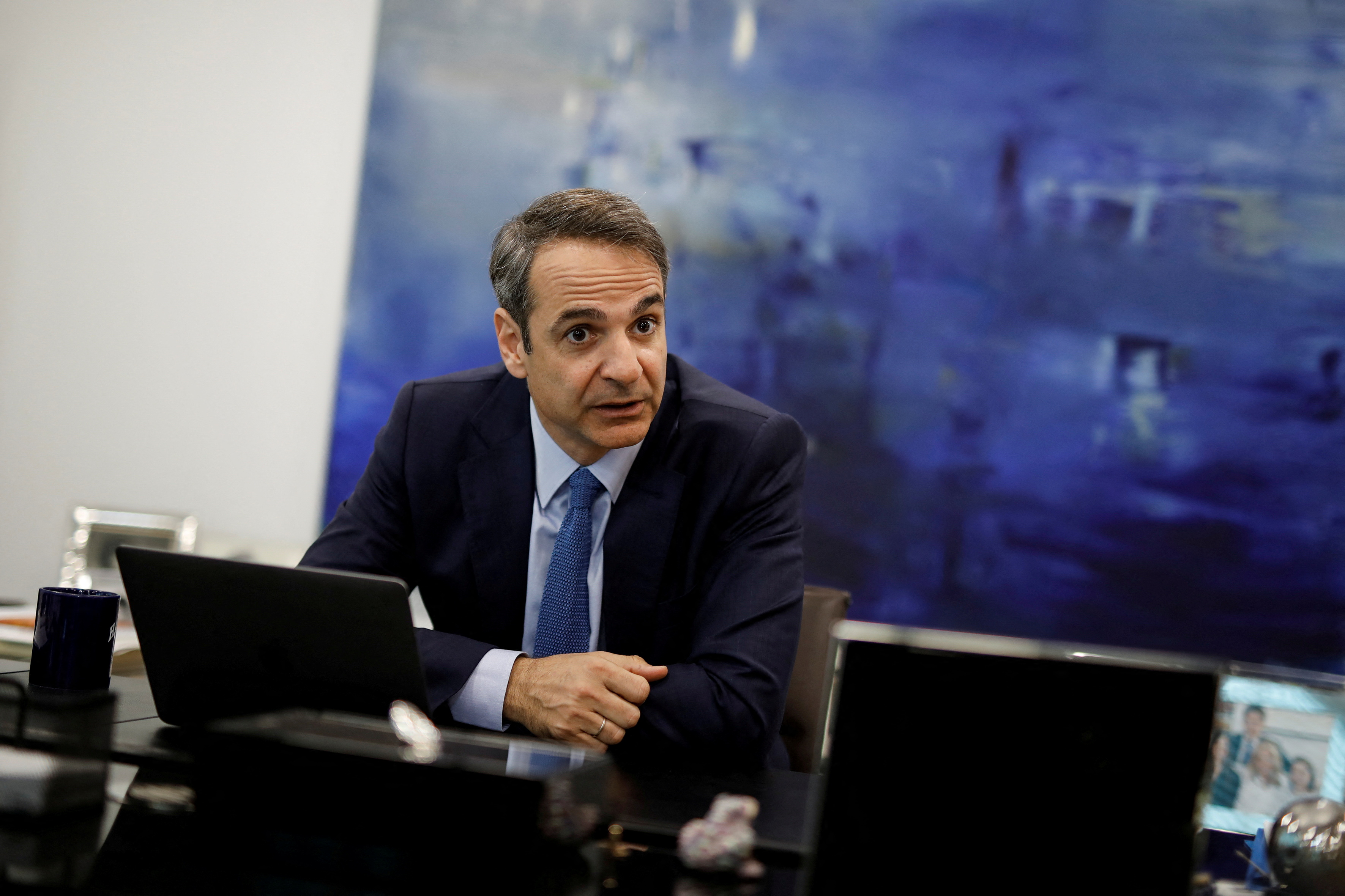 Greek PM Mitsotakis to visit White House in May | Reuters