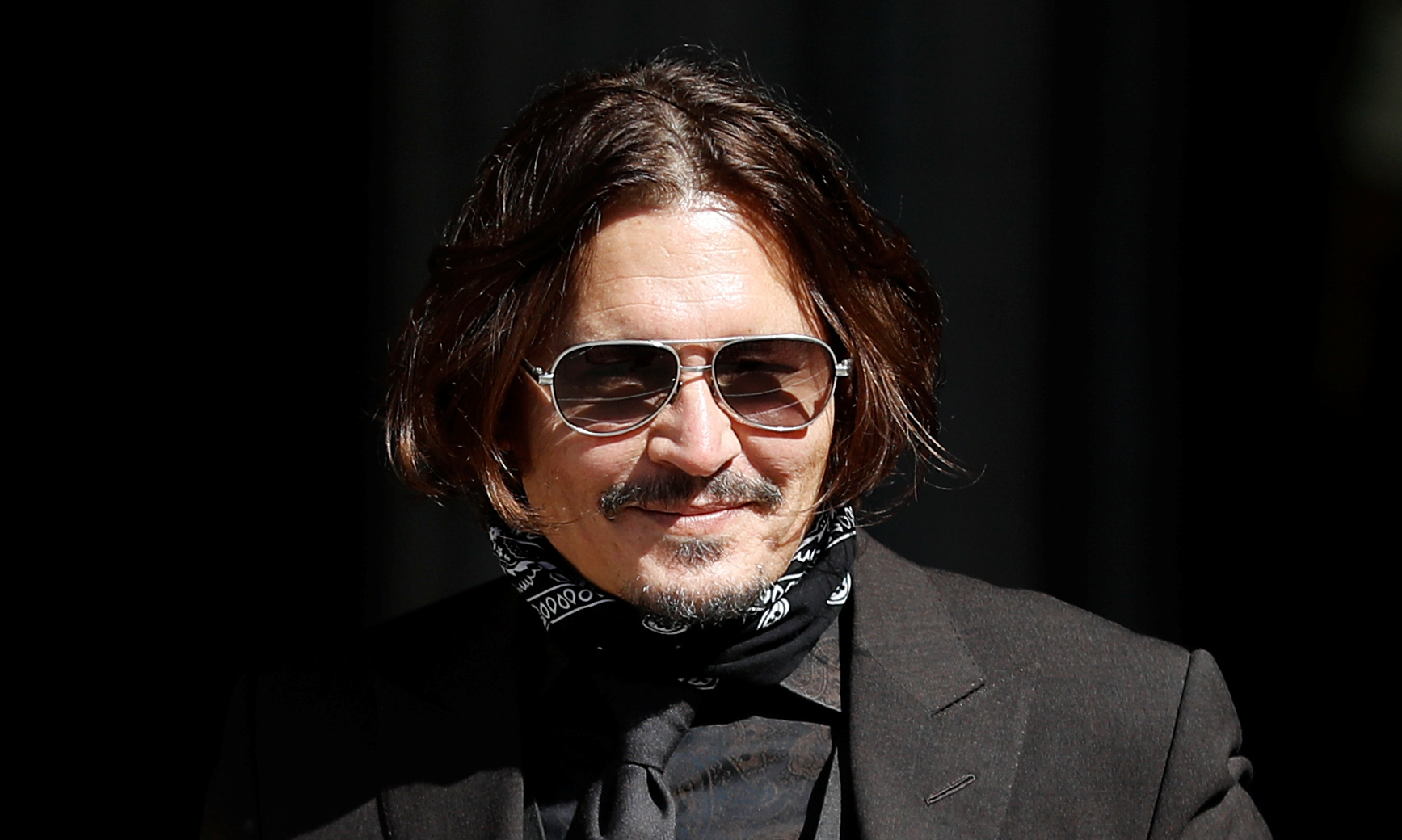 Actor Depp loses bid to appeal wife beater libel ruling, turns to U.S ...