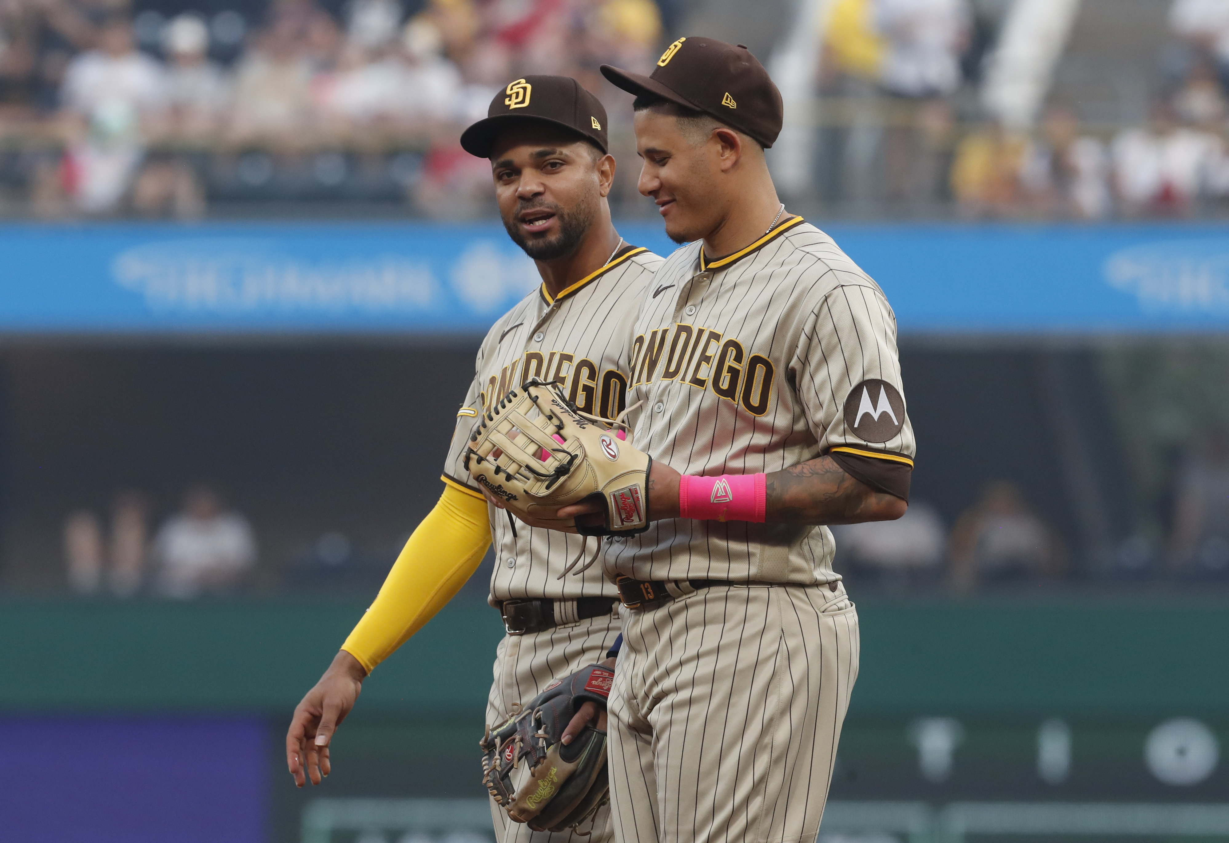 Five-run inning gives Pirates another win over Padres