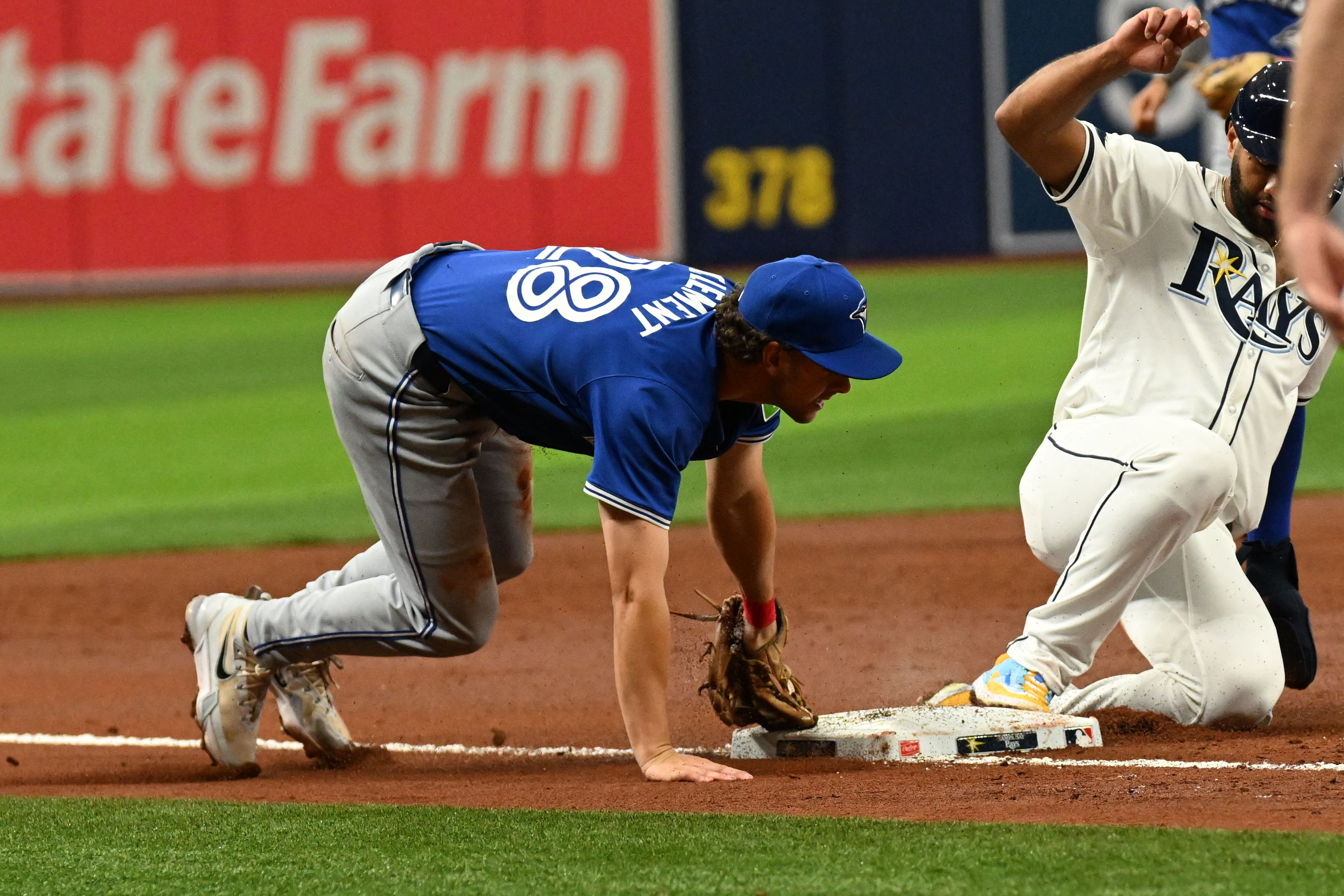 Zack Littell, Rays keep Blue Jays under control | Reuters