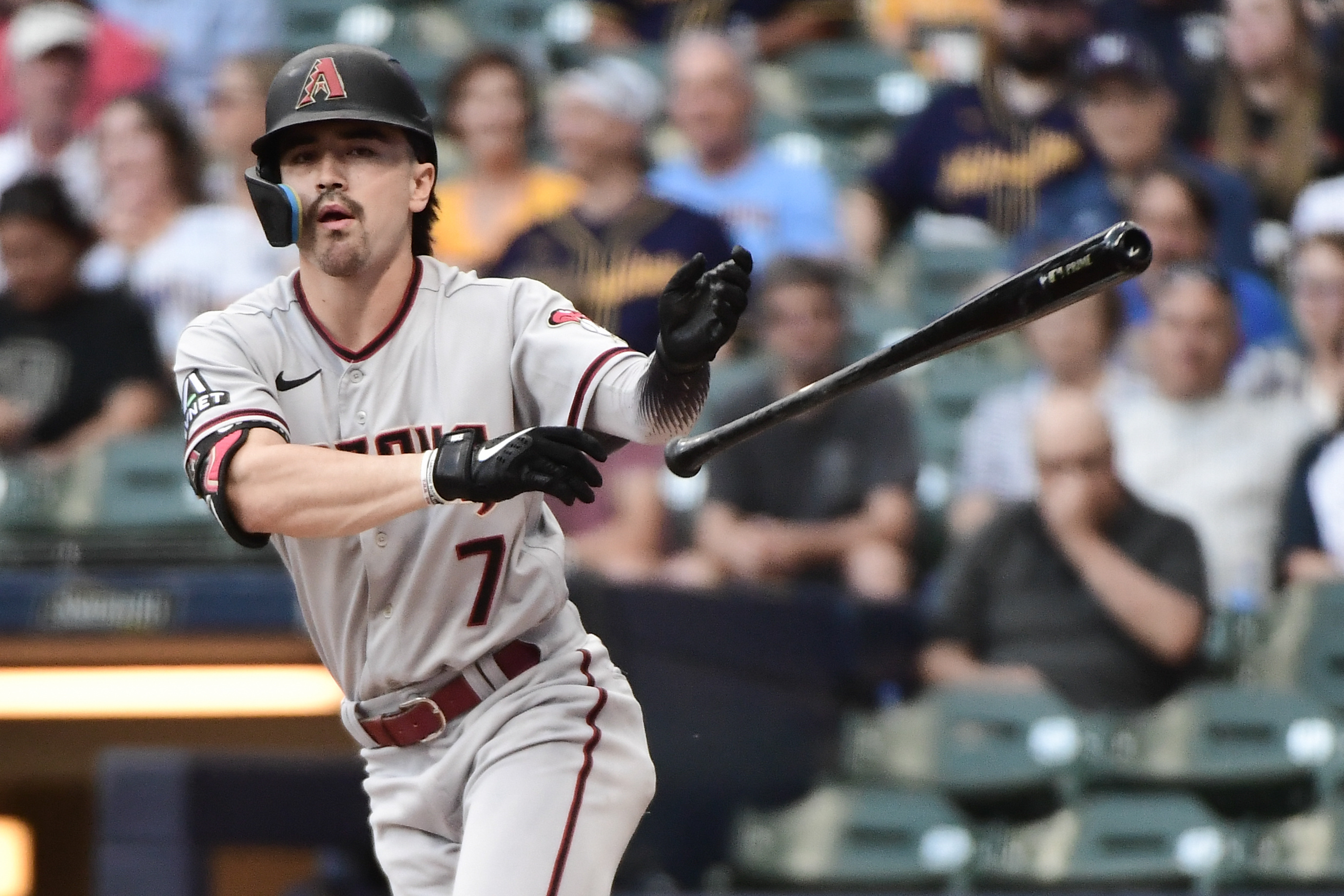 Six-run first inning sends D-backs past Brewers | Reuters