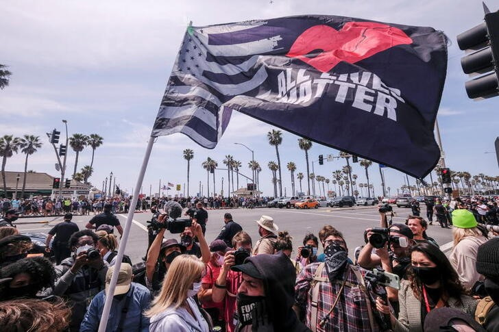 White Lives Matter protests in Huntington Beach