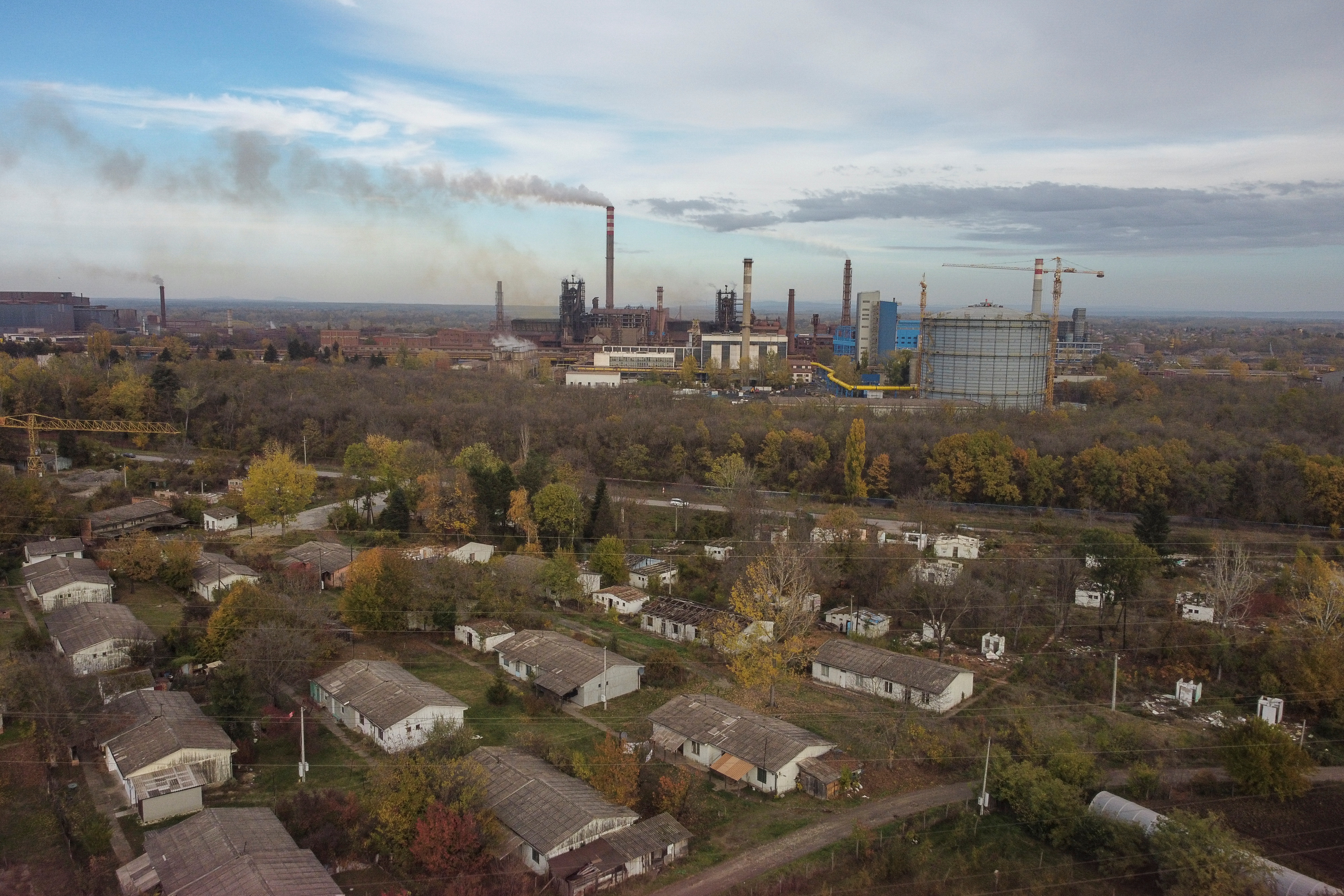 Chinese-owned steel mill coats Serbian town in red dust; cancer spreads