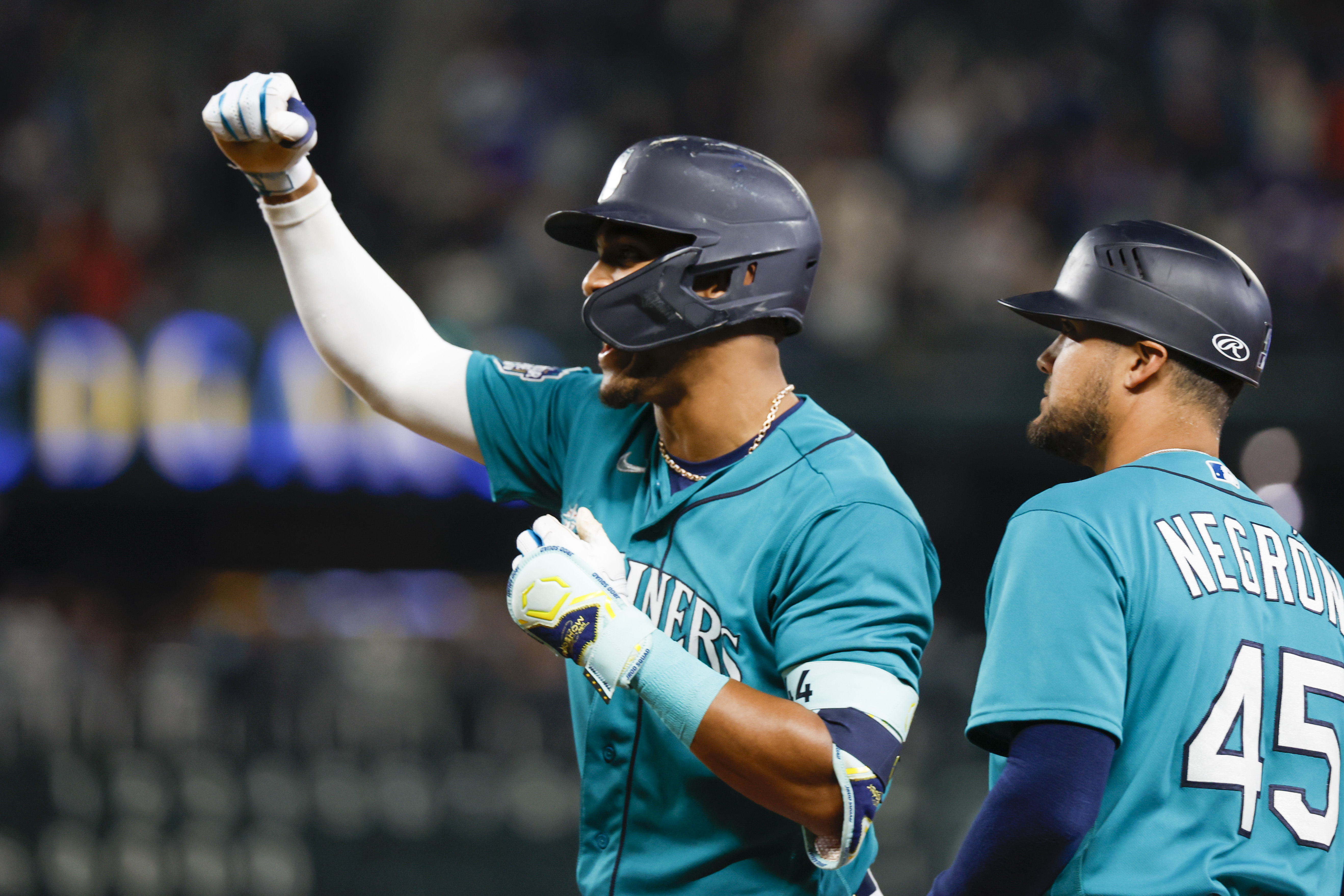 Angels To Unveil Throwback Uniforms Against Mariners This Weekend