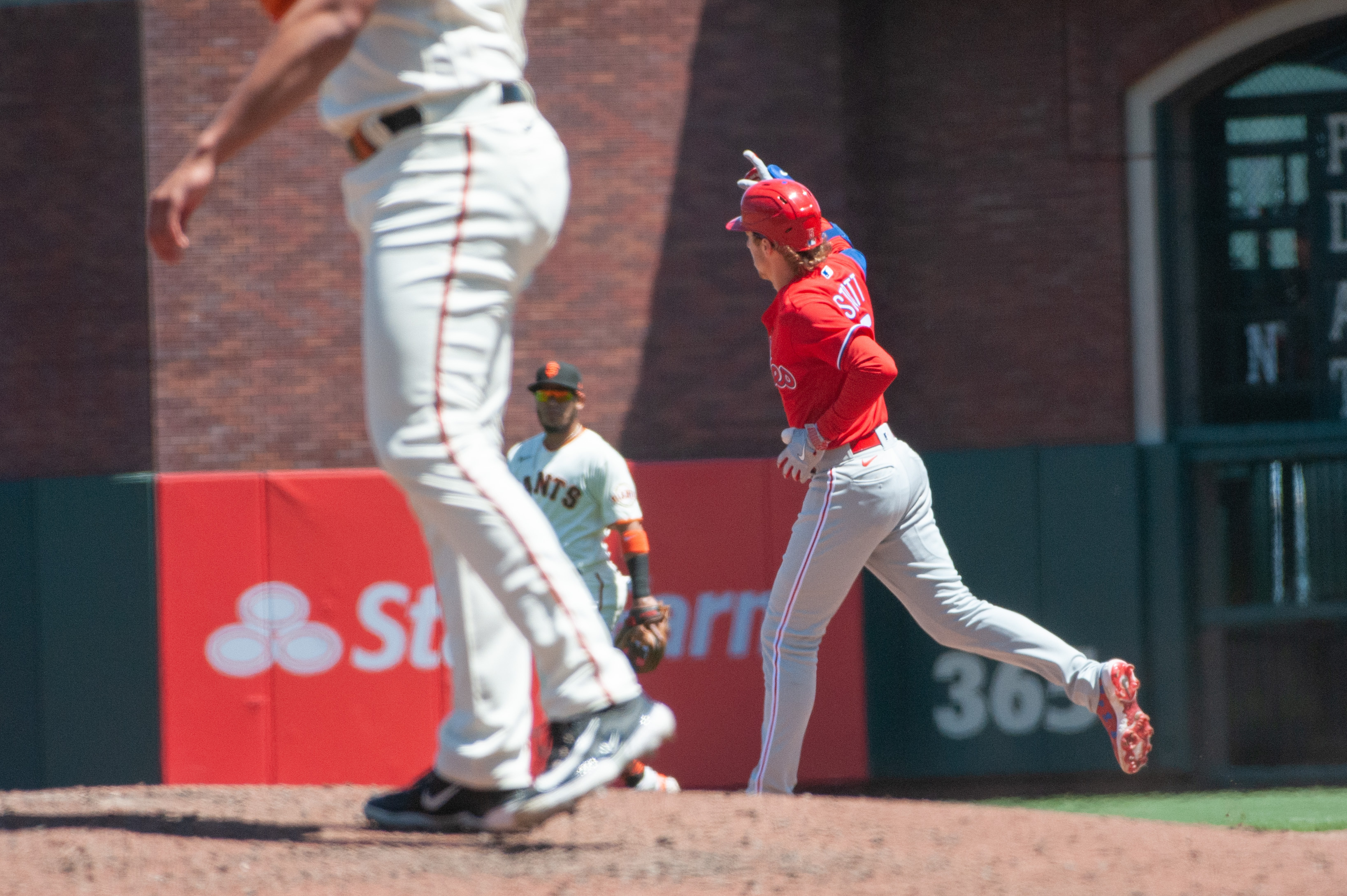 Alec Bohm propels Phillies to 4-2 win over Marlins