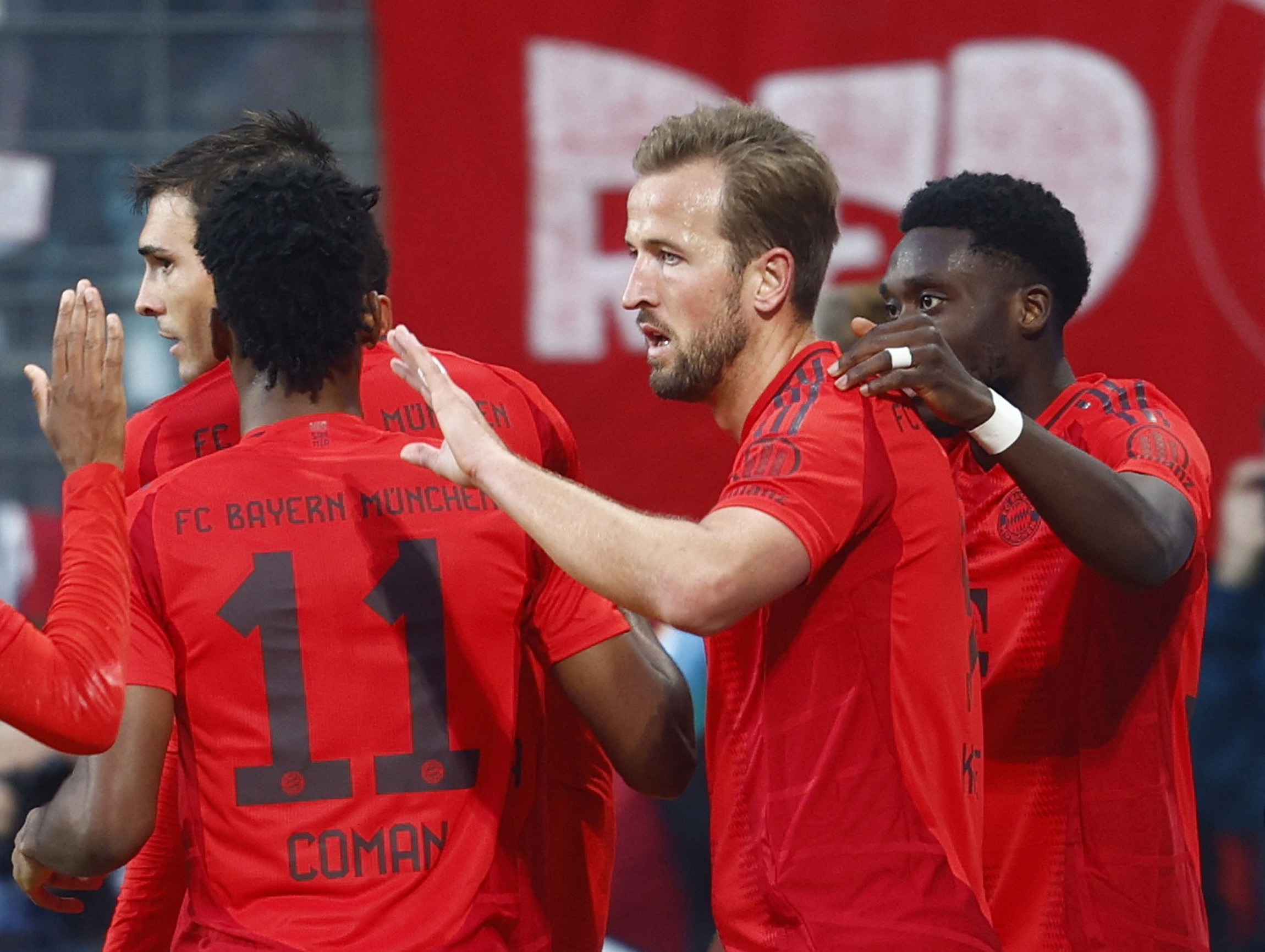 Five-star Bayern crush strugglers Bochum to put midweek Barca loss 
