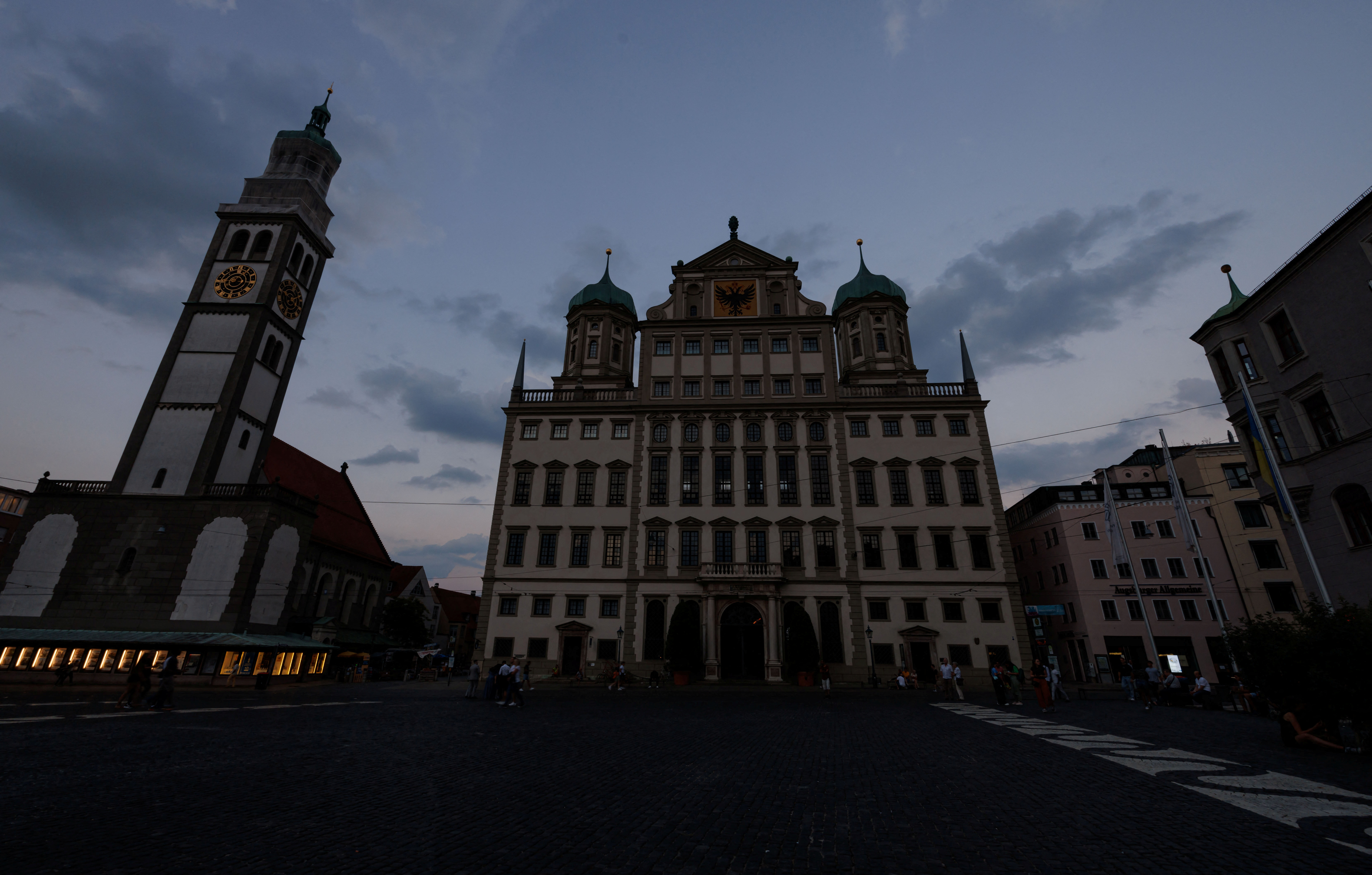 Augsburg gets rigorous in saving energy