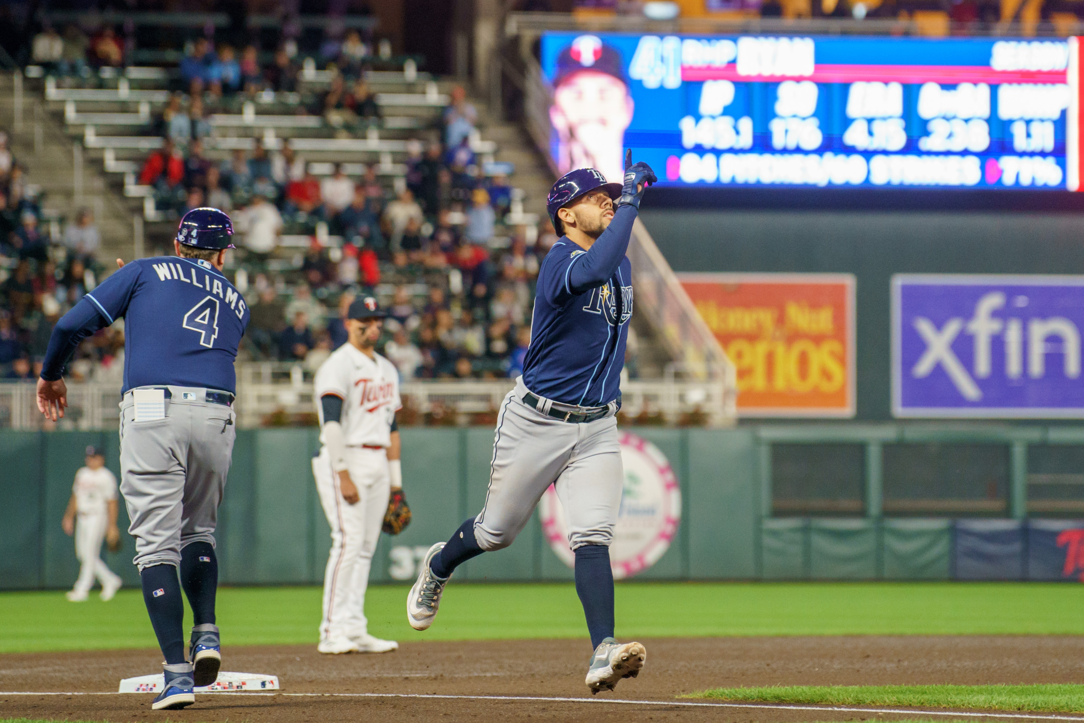 Willi Castro's homer propels Twins past Rays to even series