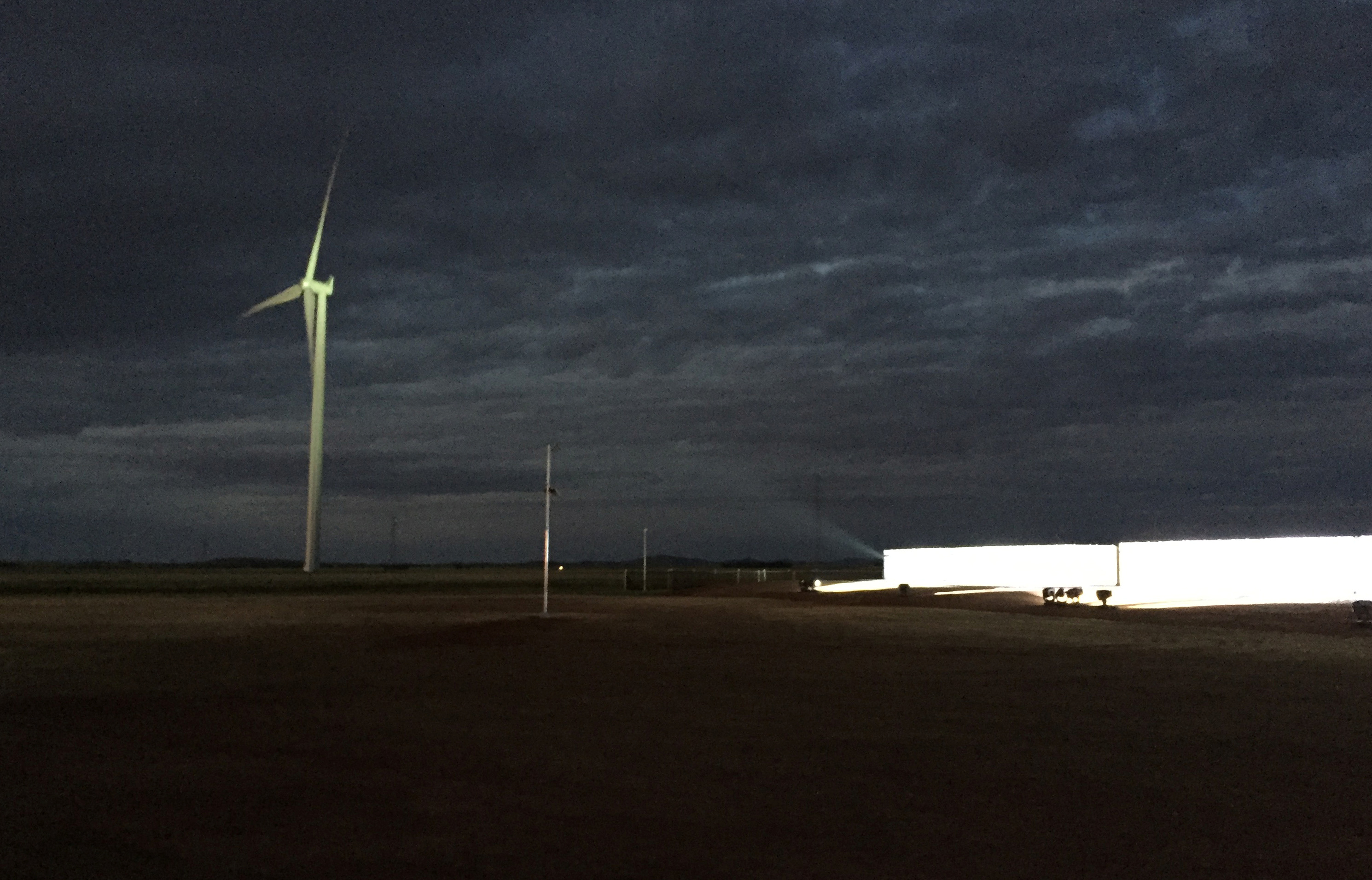 Tesla Powerpacks at Neoen wind farm in Hornsdale