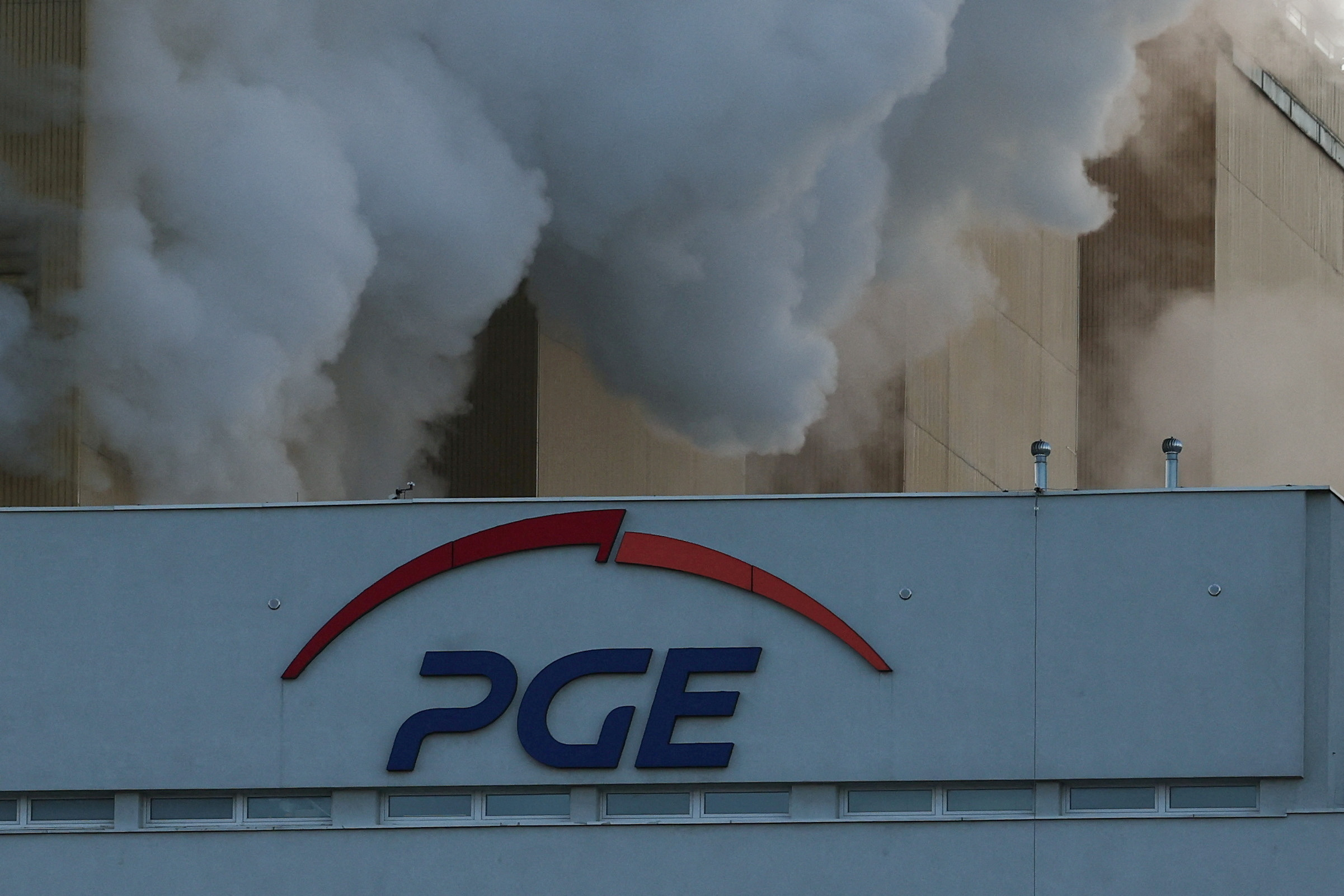 Poland's PGE expects to consult on new coal assets plan in Q4 | Reuters