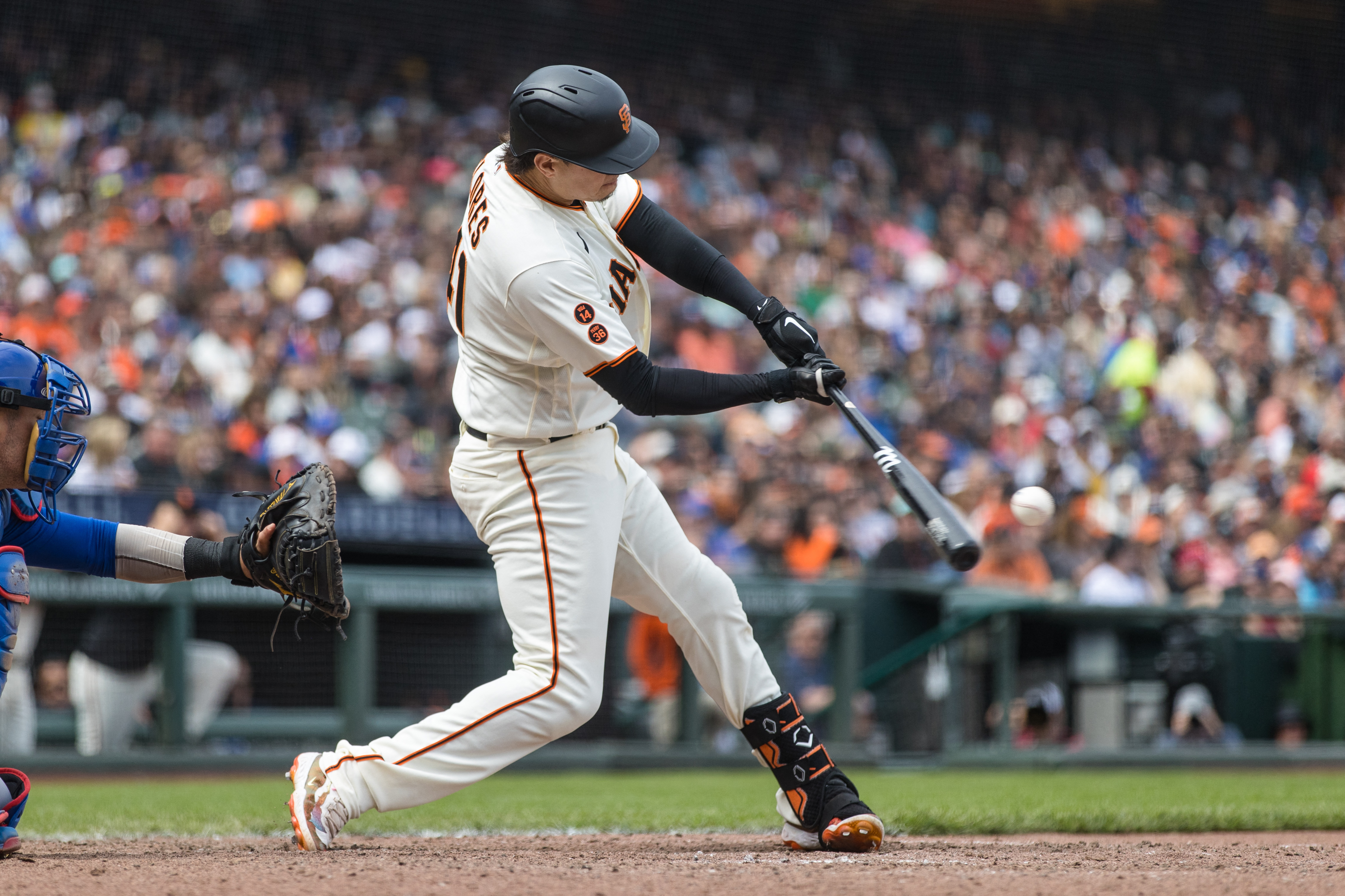 Andrew McCutchen's 6 hits, walkoff home run lead Giants past Dodgers in 14  innings