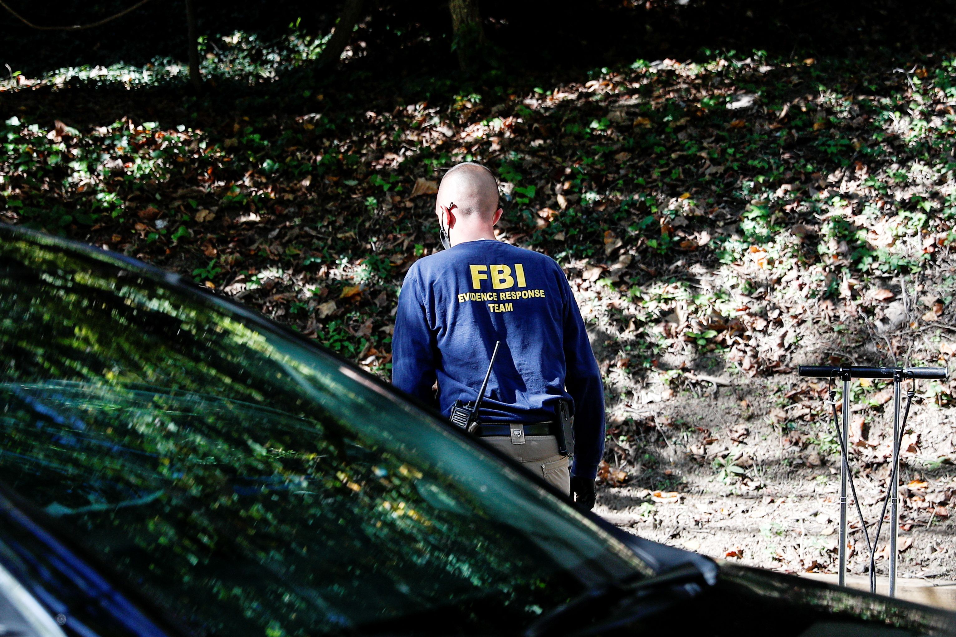 FBI Raids Washington, New York Homes Linked To Russian Oligarch Oleg ...