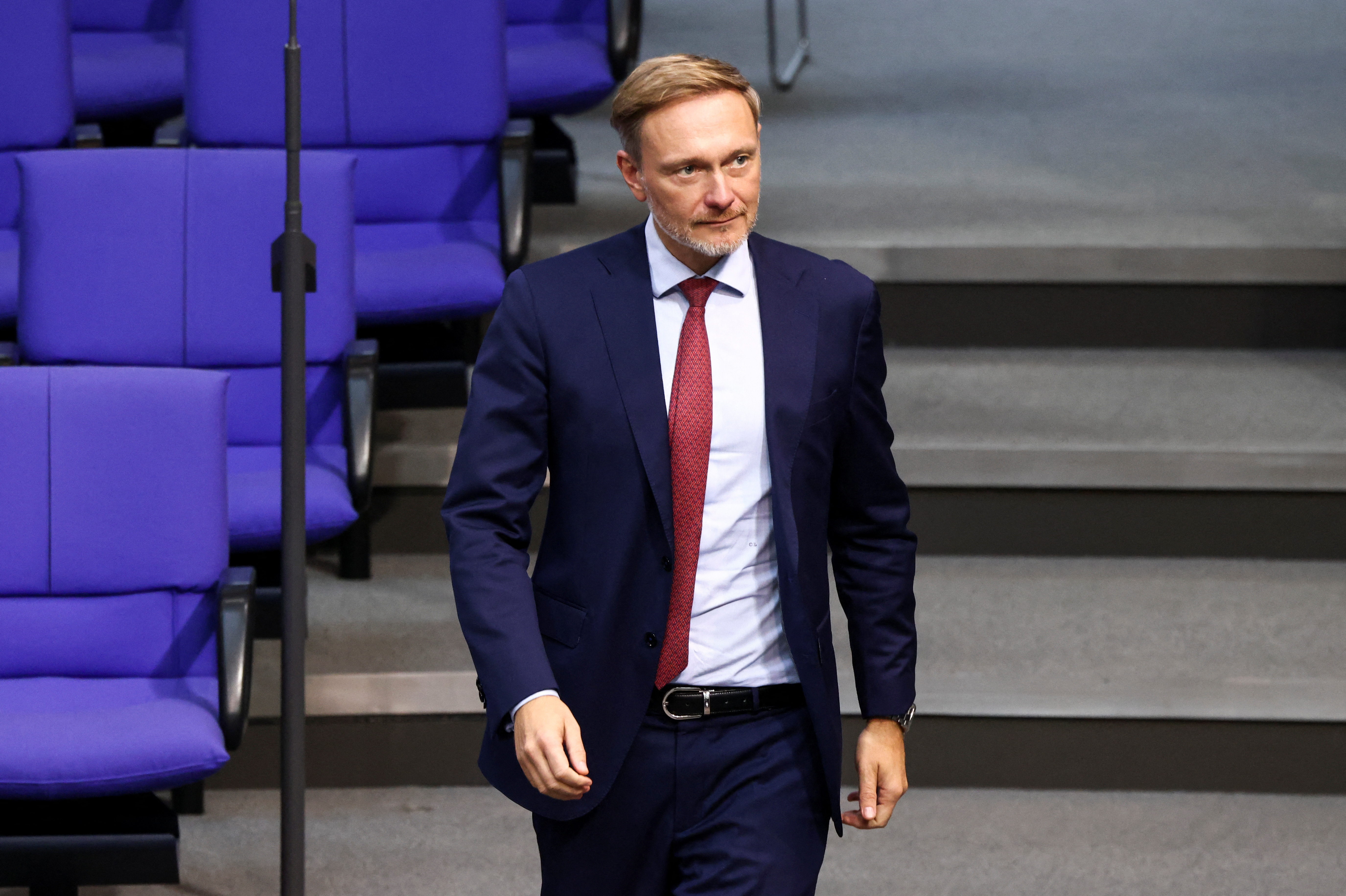 Who are the winners and losers in US-EU trade deal?
