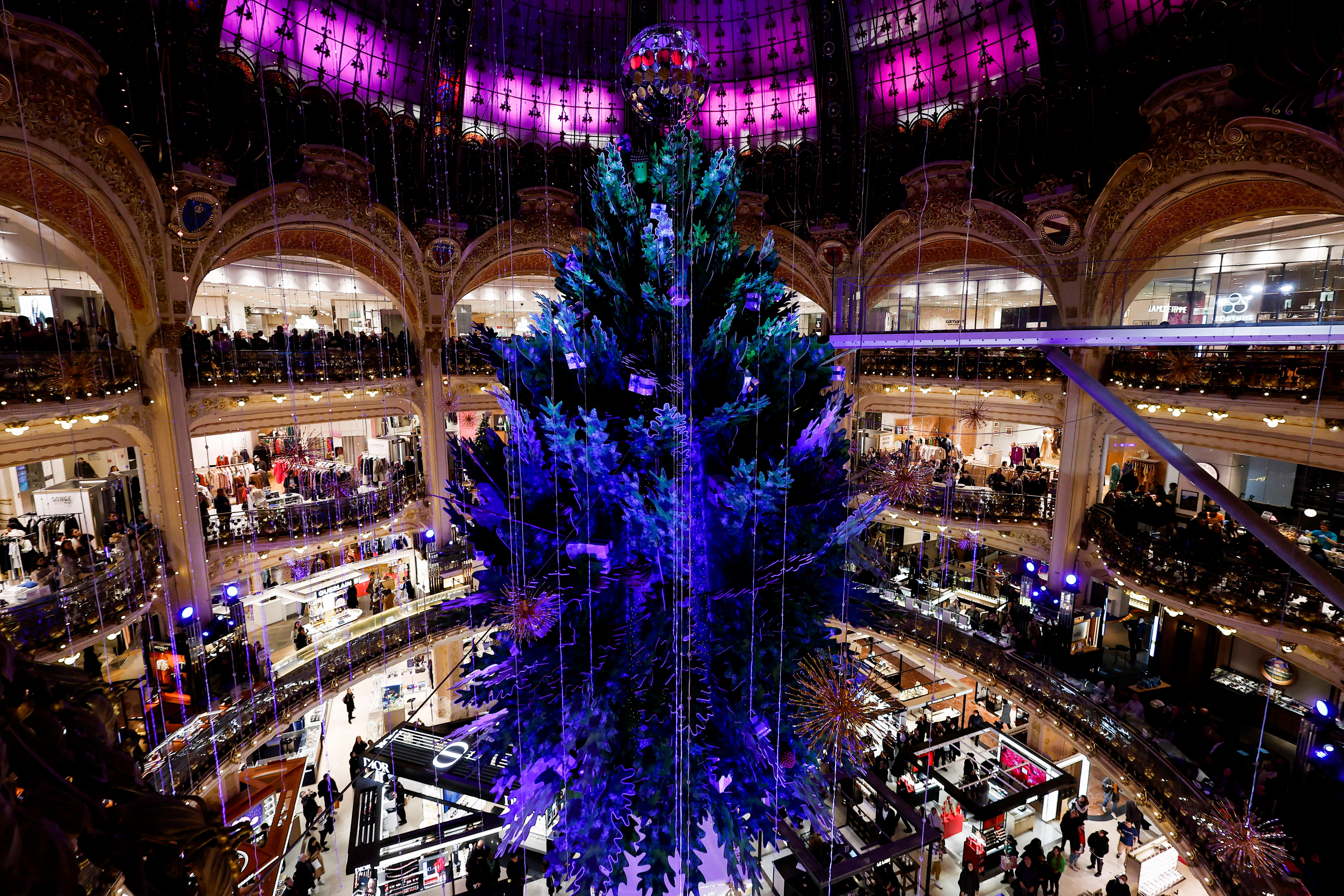 Galeries Lafayette: the best shopping mall in Paris! - Galeries Lafayette  Paris Haussmann