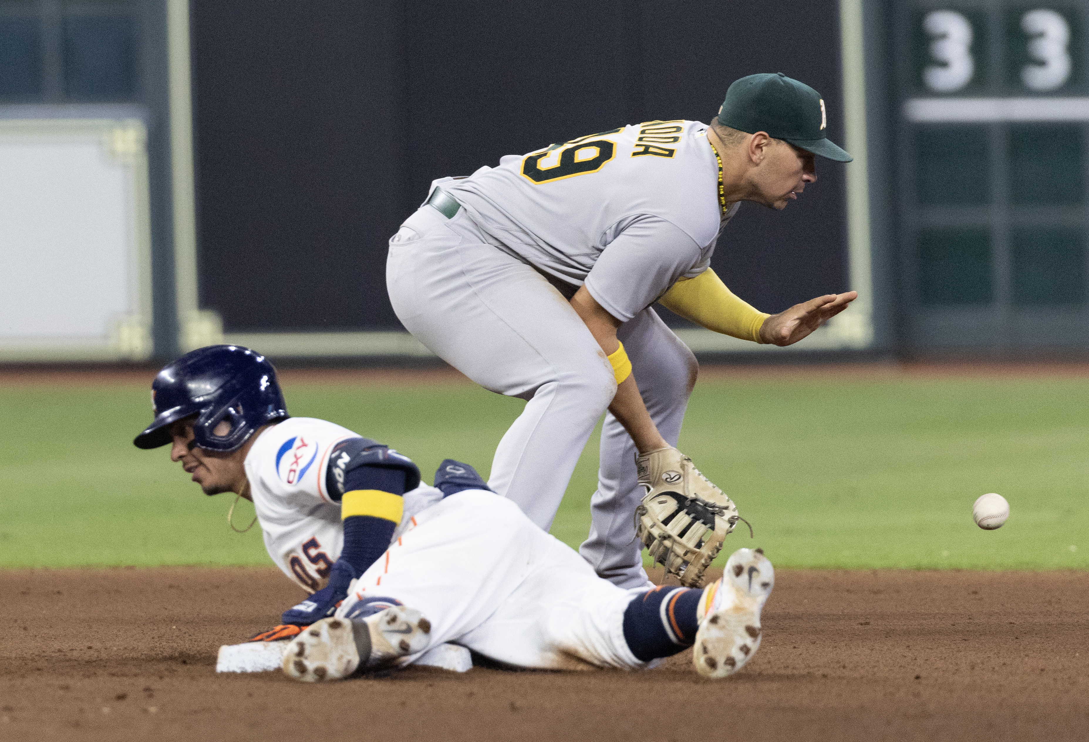 Langeliers, Kemp homer as Athletics down Astros again 6-2 to avoid 100th  loss - The San Diego Union-Tribune