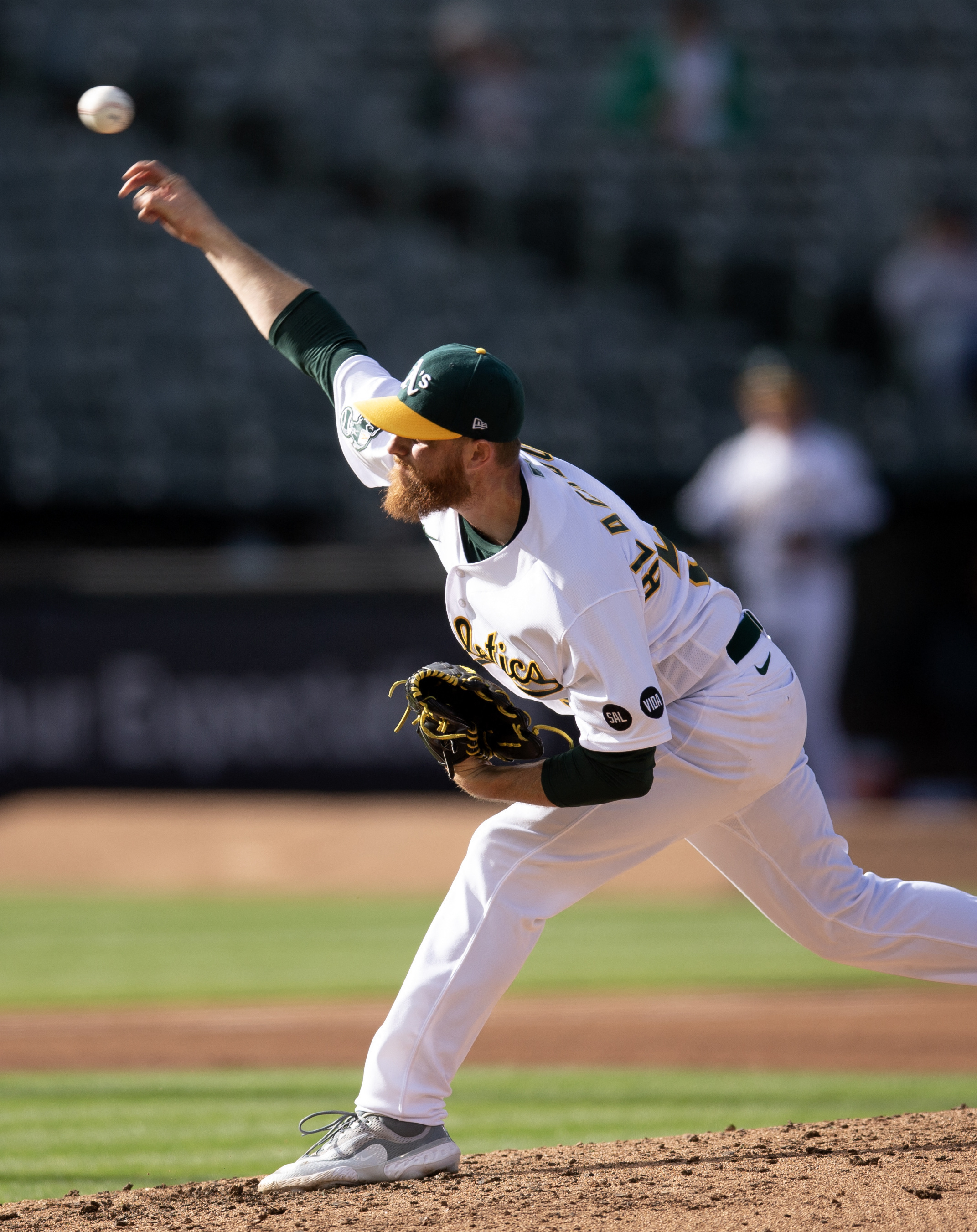 Athletics beat Braves to snap 11-game losing streak