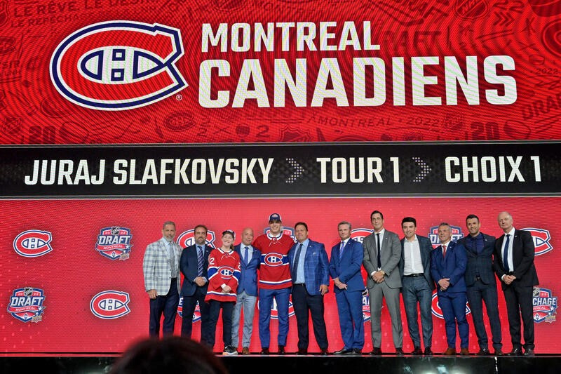 Montreal Selects Juraj Slafkovsky No. 1 in the N.H.L. Draft - The New York  Times