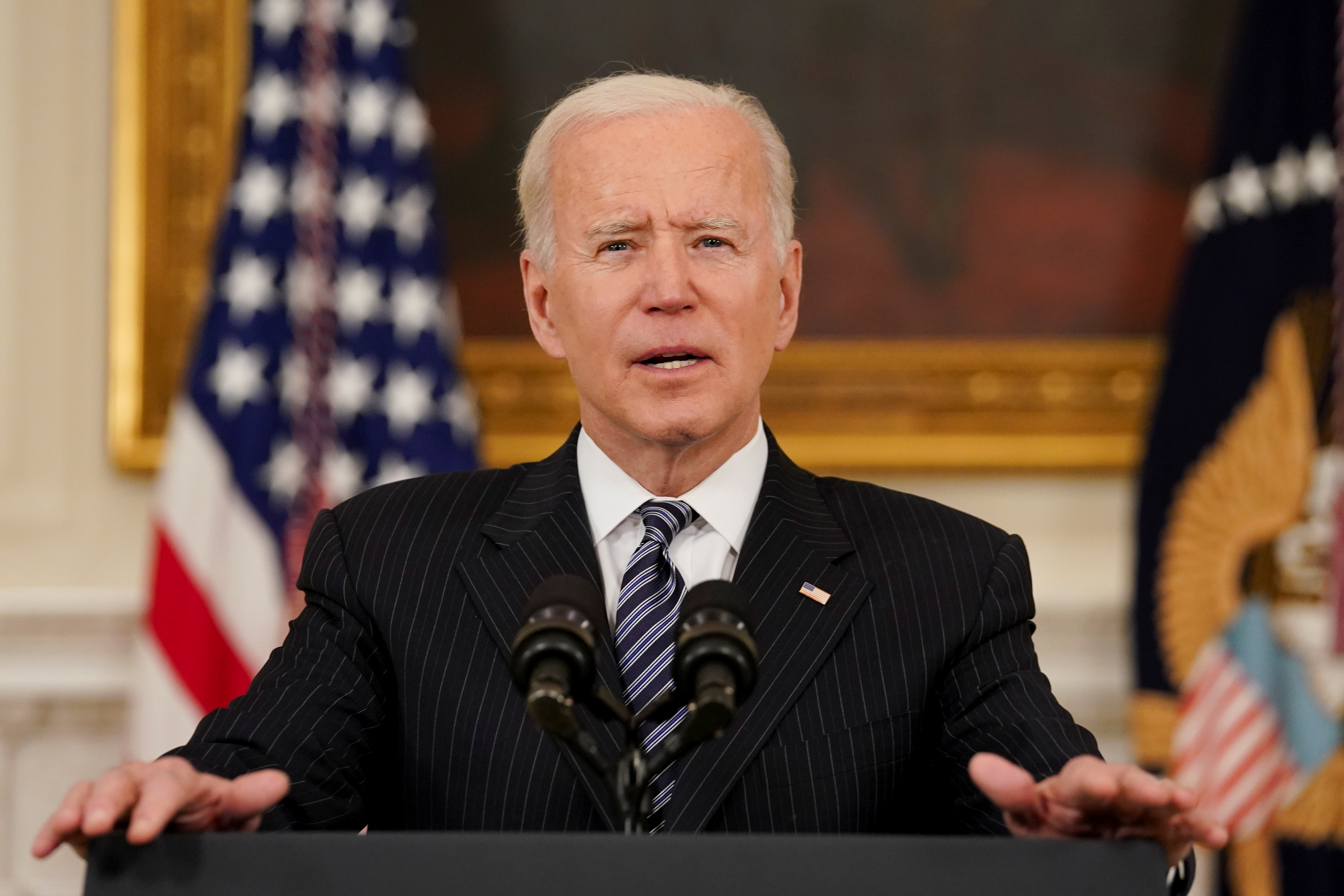 Biden Tax Plan Replaces U S Fossil Fuel Subsidies With Clean Energy Incentives Reuters