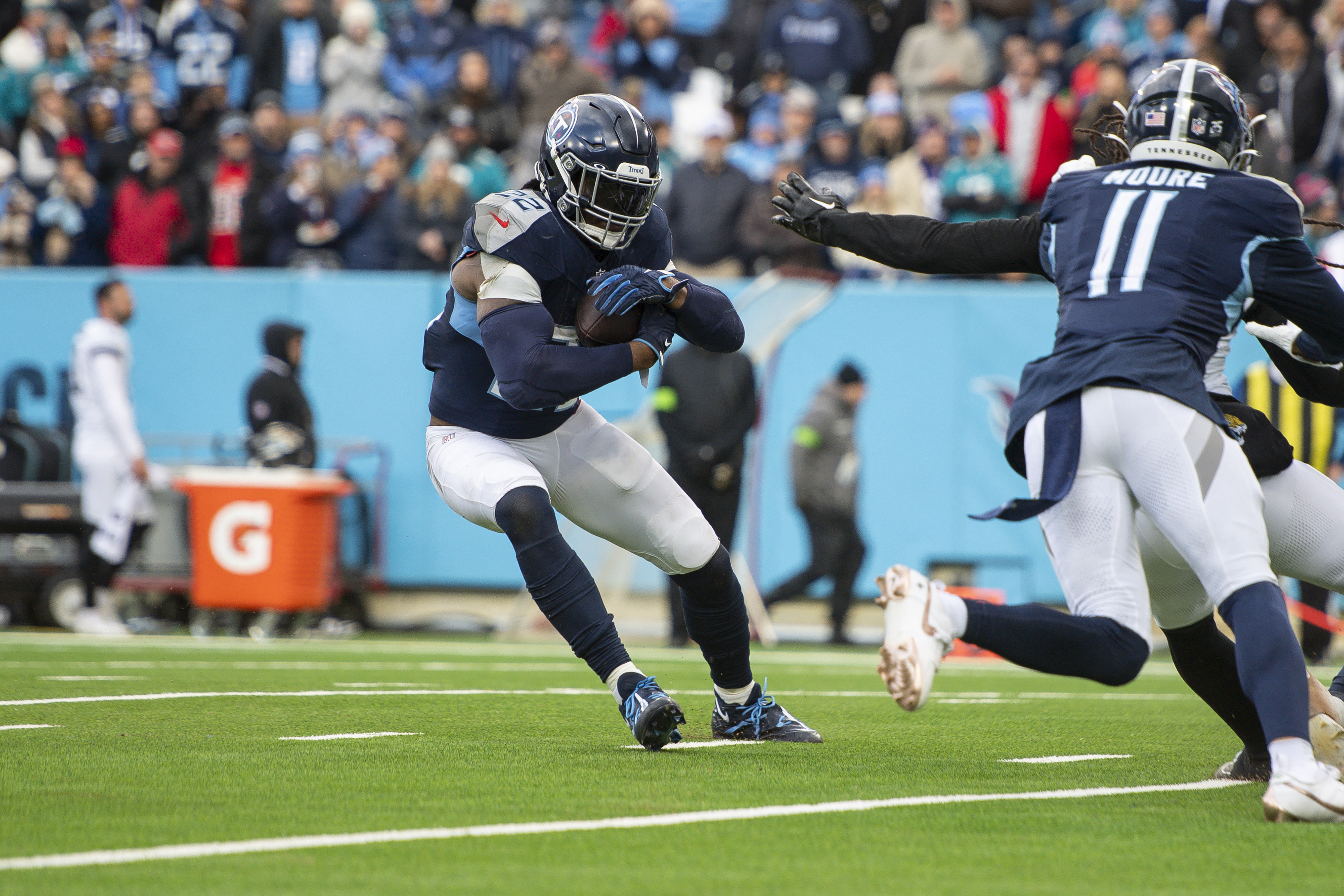 Titans finish strong, eliminate Jaguars from playoffs