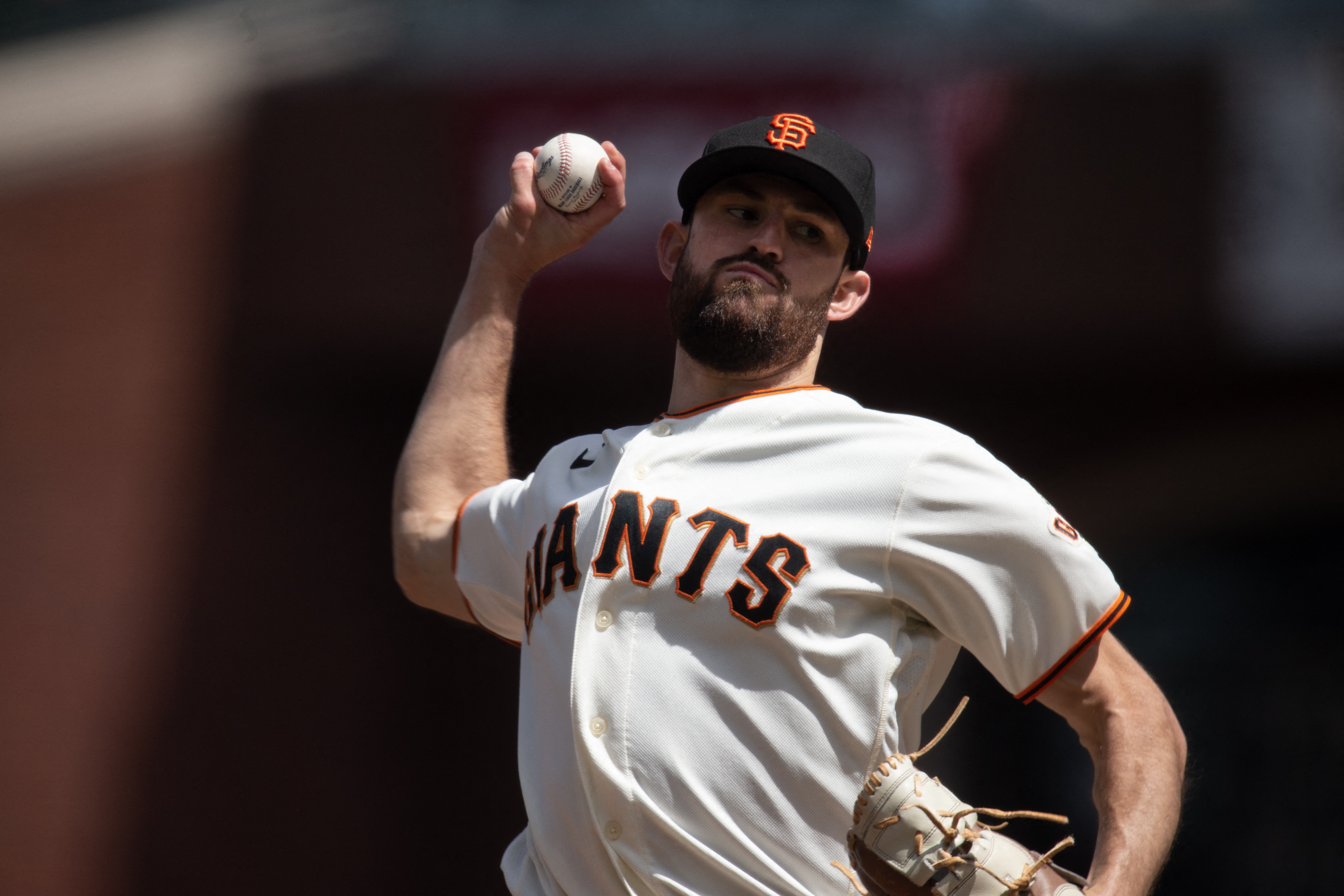 Giants activate LaMonte Wade Jr., call up 6-foot-11 pitcher Sean