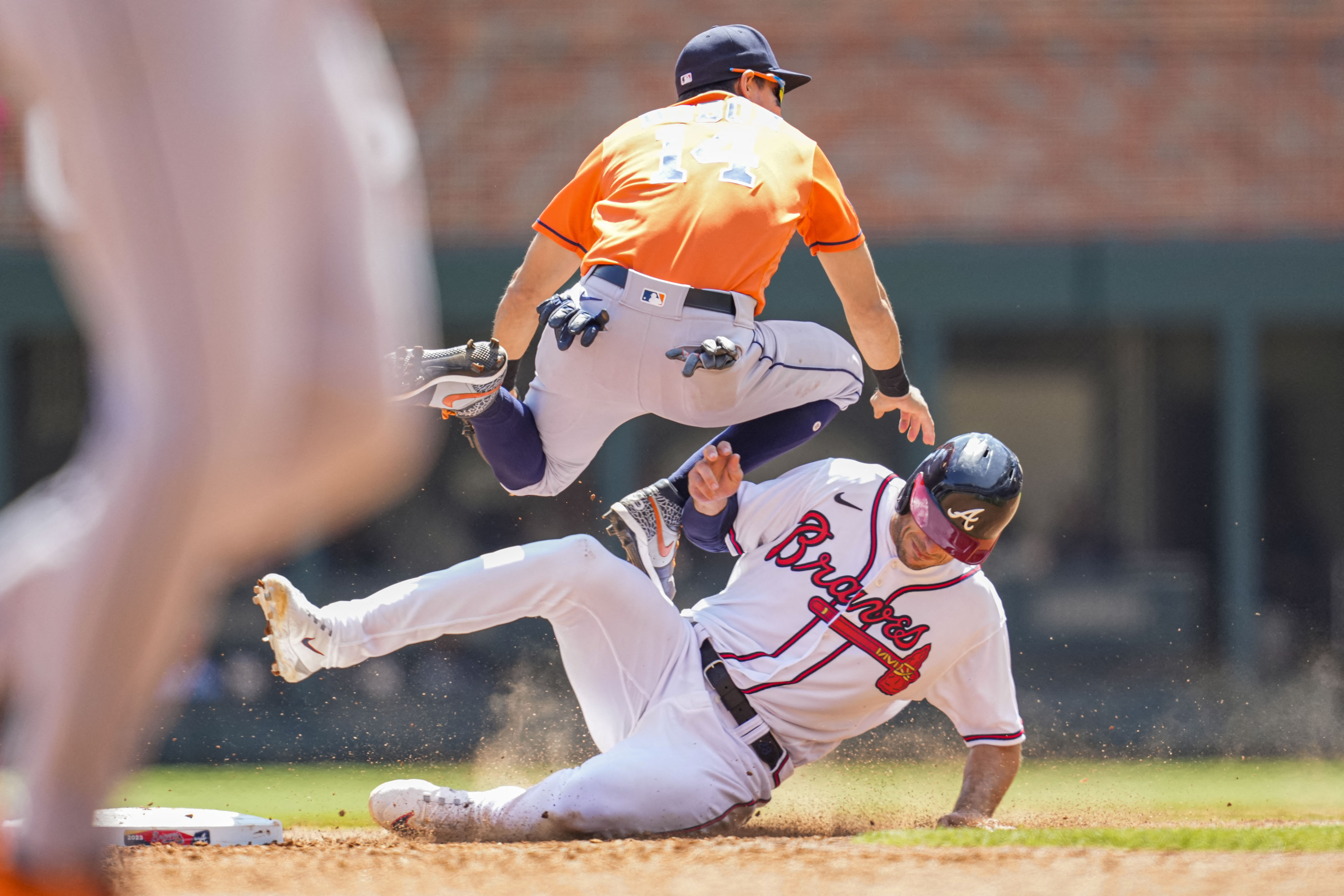 Astros 6, Braves 4: Yordan Alvarez blast completes Houston's comeback