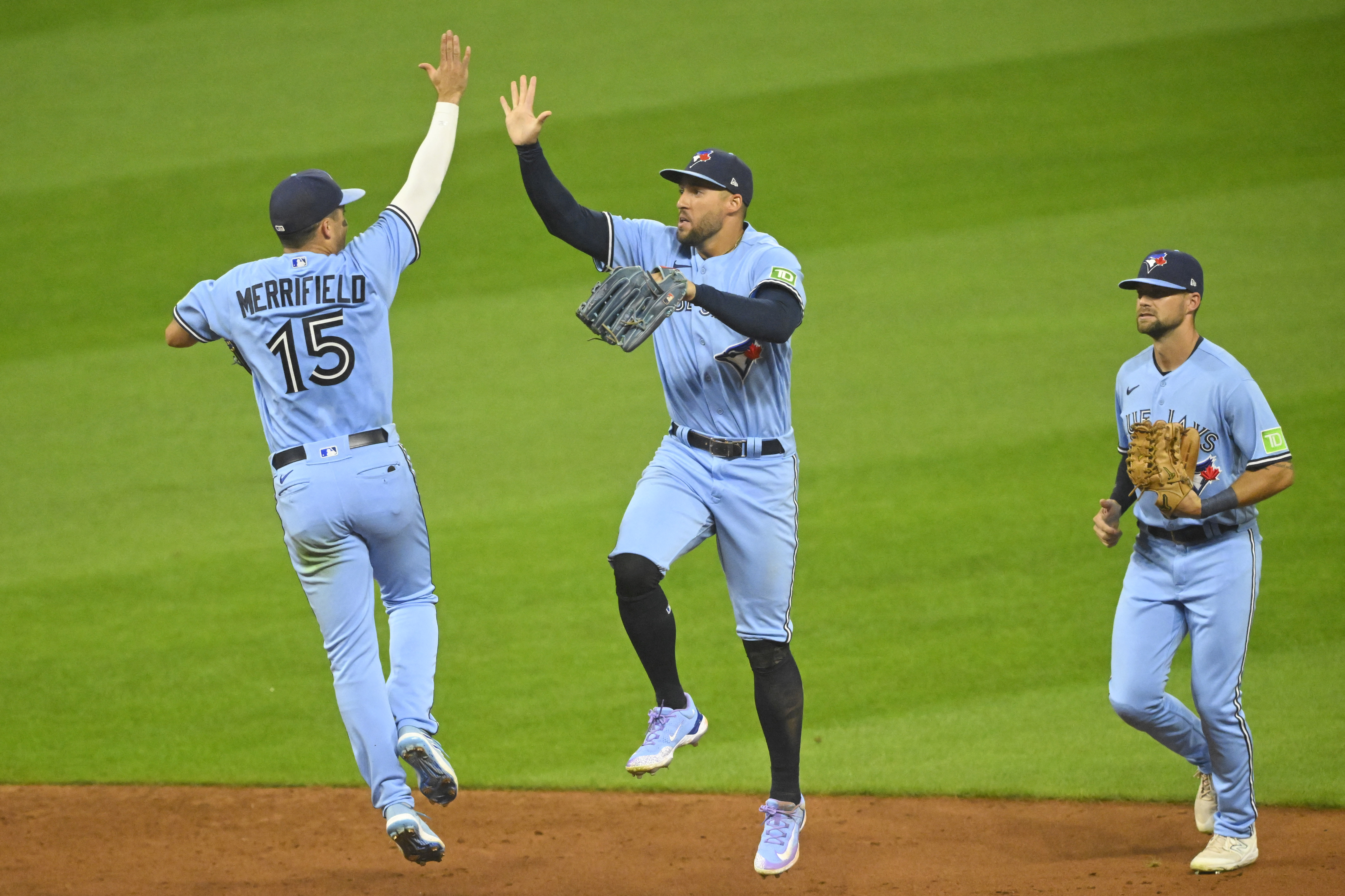 Toronto Blue Jays use George Springer's solo homer, Gausman's six  strikeouts to blank Guardians