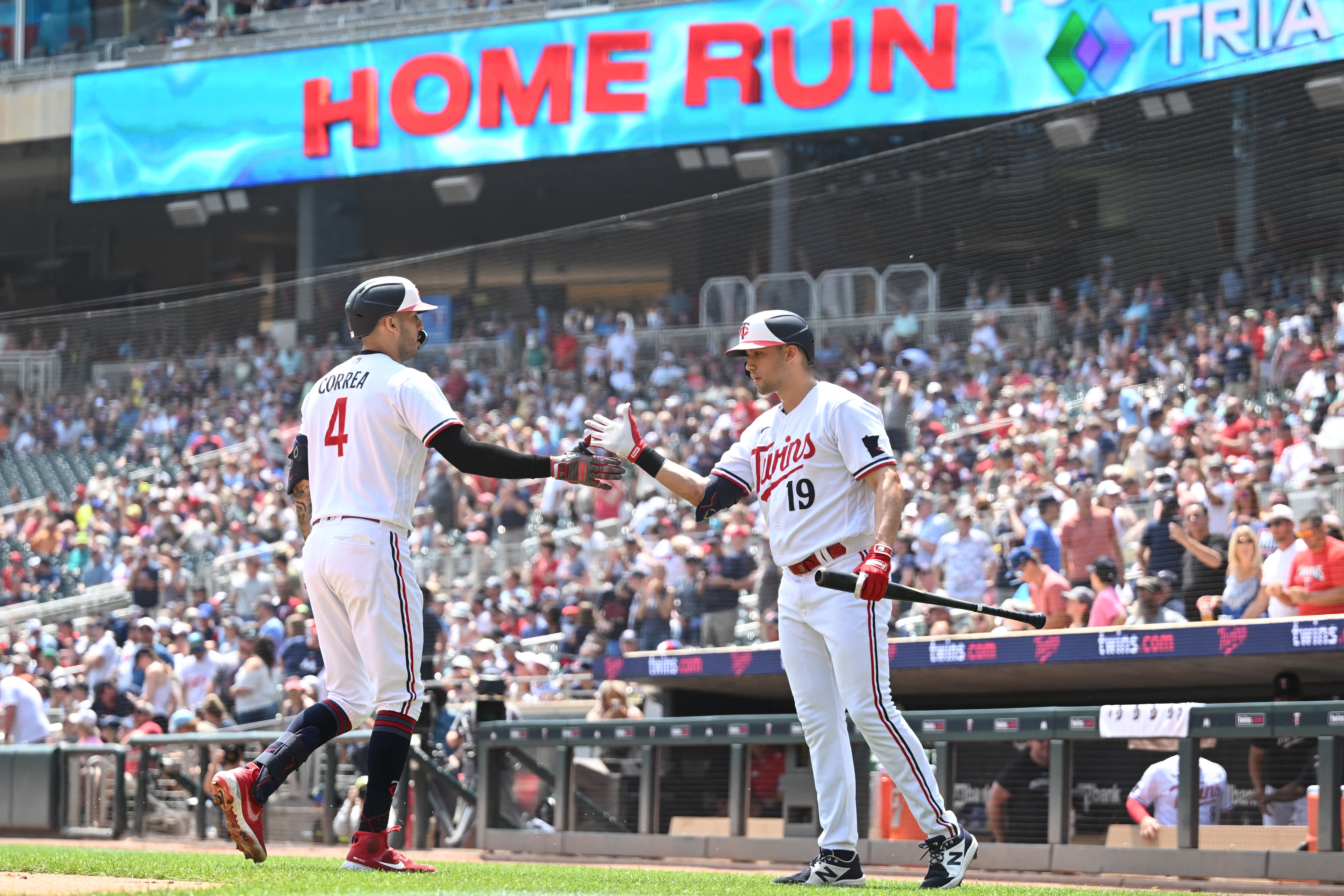 Byron Buxton Walk-Off 3-run Home Run: 4/24/2022 