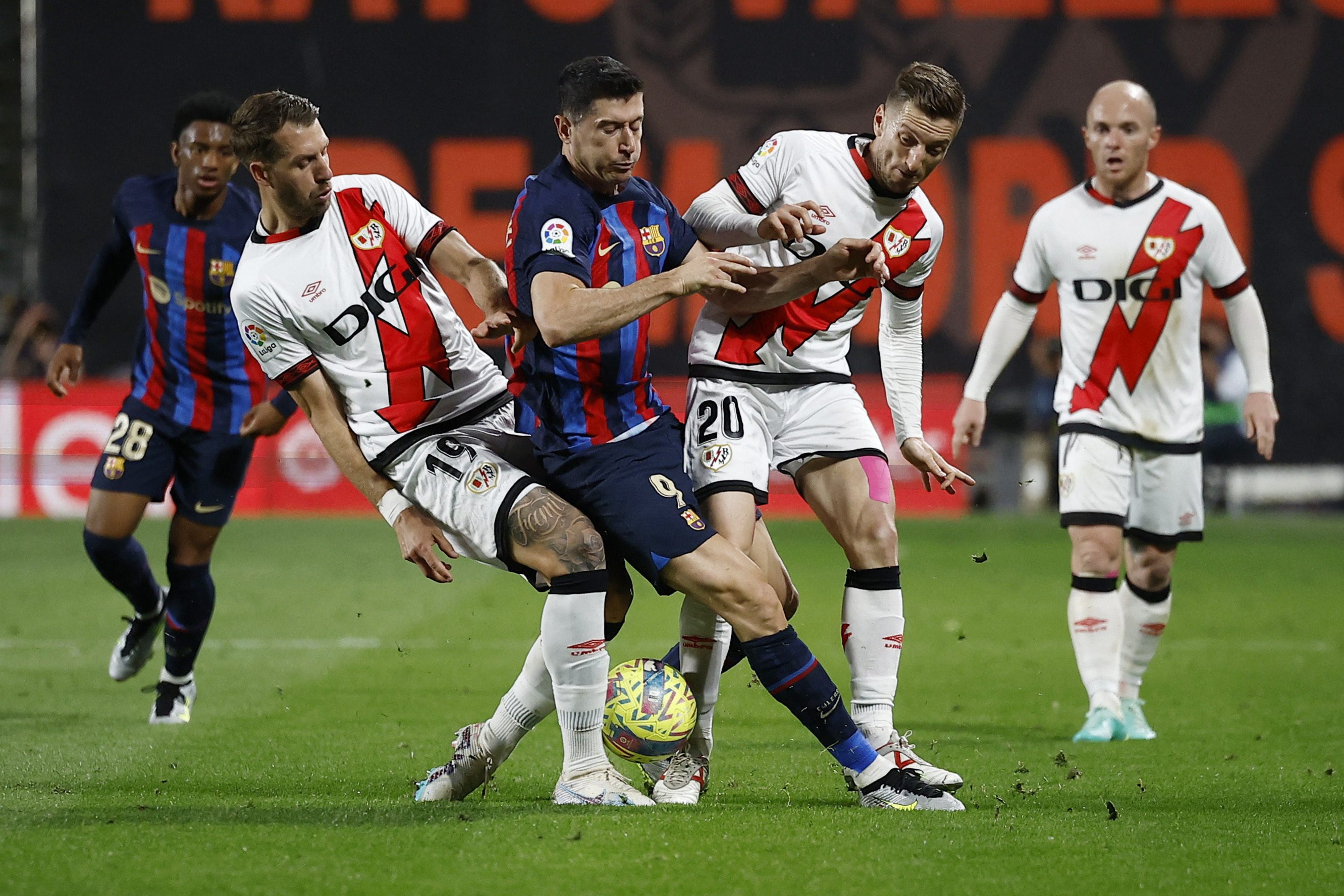 Barcelona stunned by Rayo Vallecano in surprise 2-1 defeat