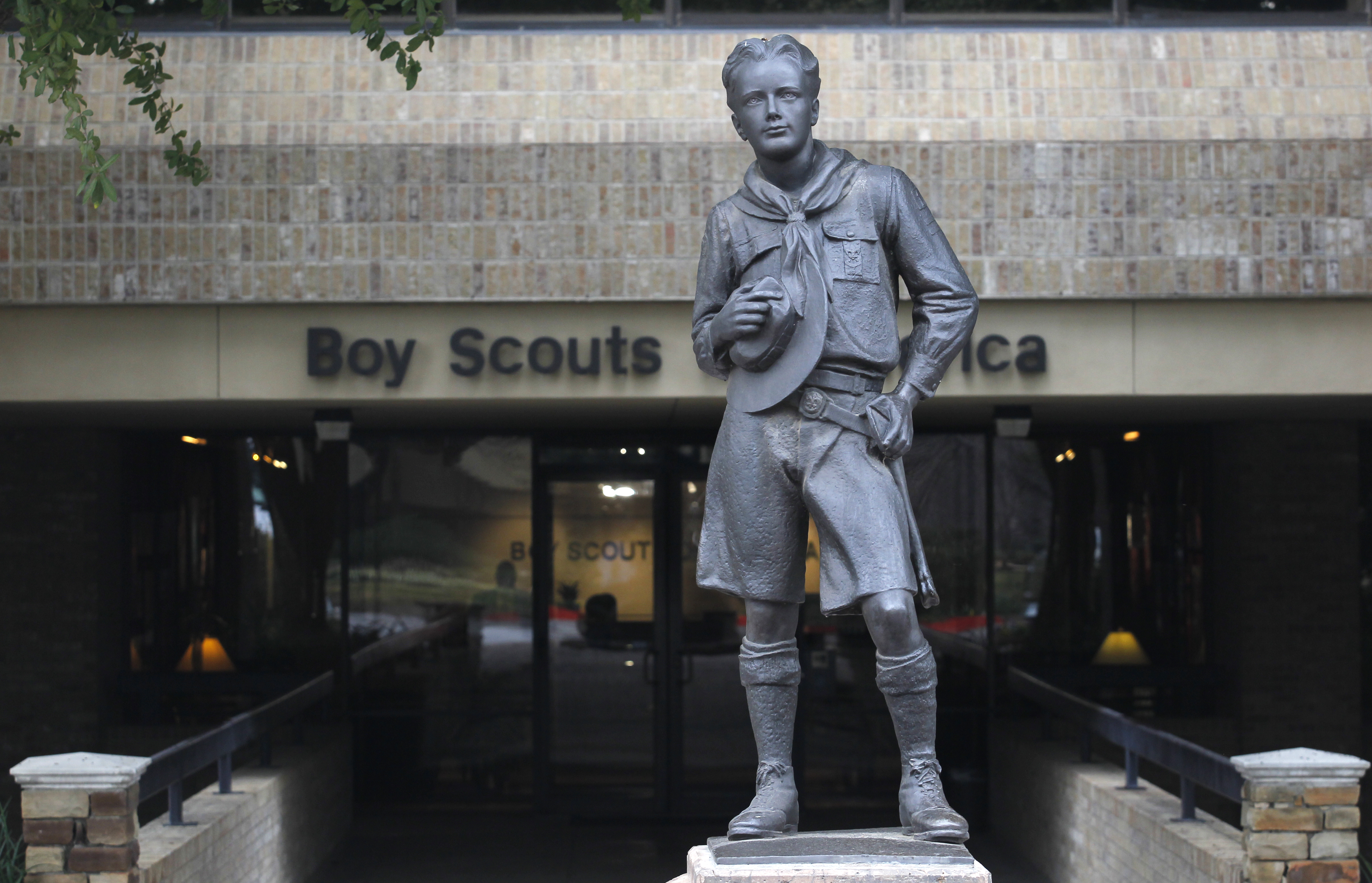 Scout statue at the Boy Scouts of America headquarters in Irving
