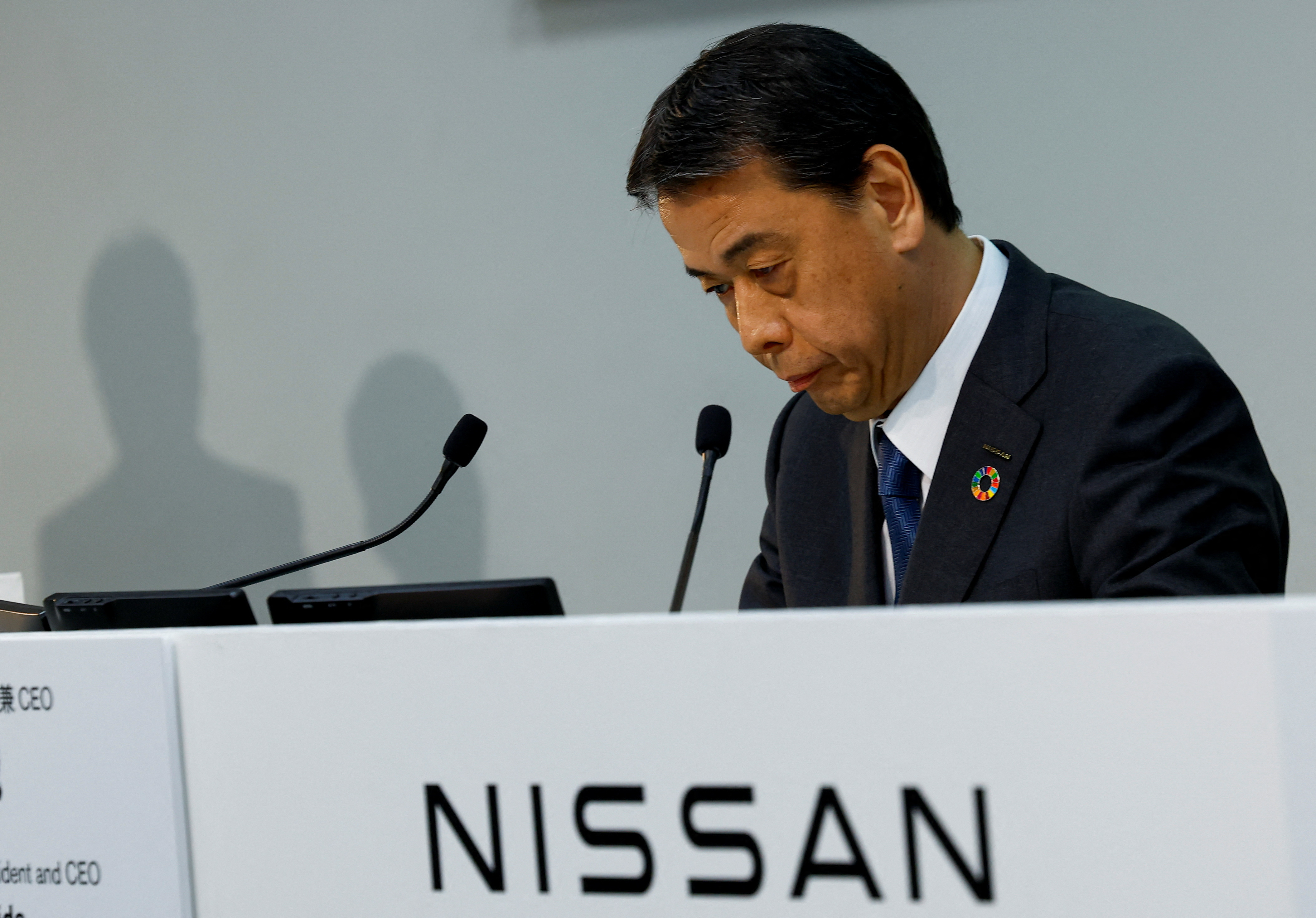 日産の今期800億円の最終赤字、リストラ費用1000億円 3工場閉鎖へ