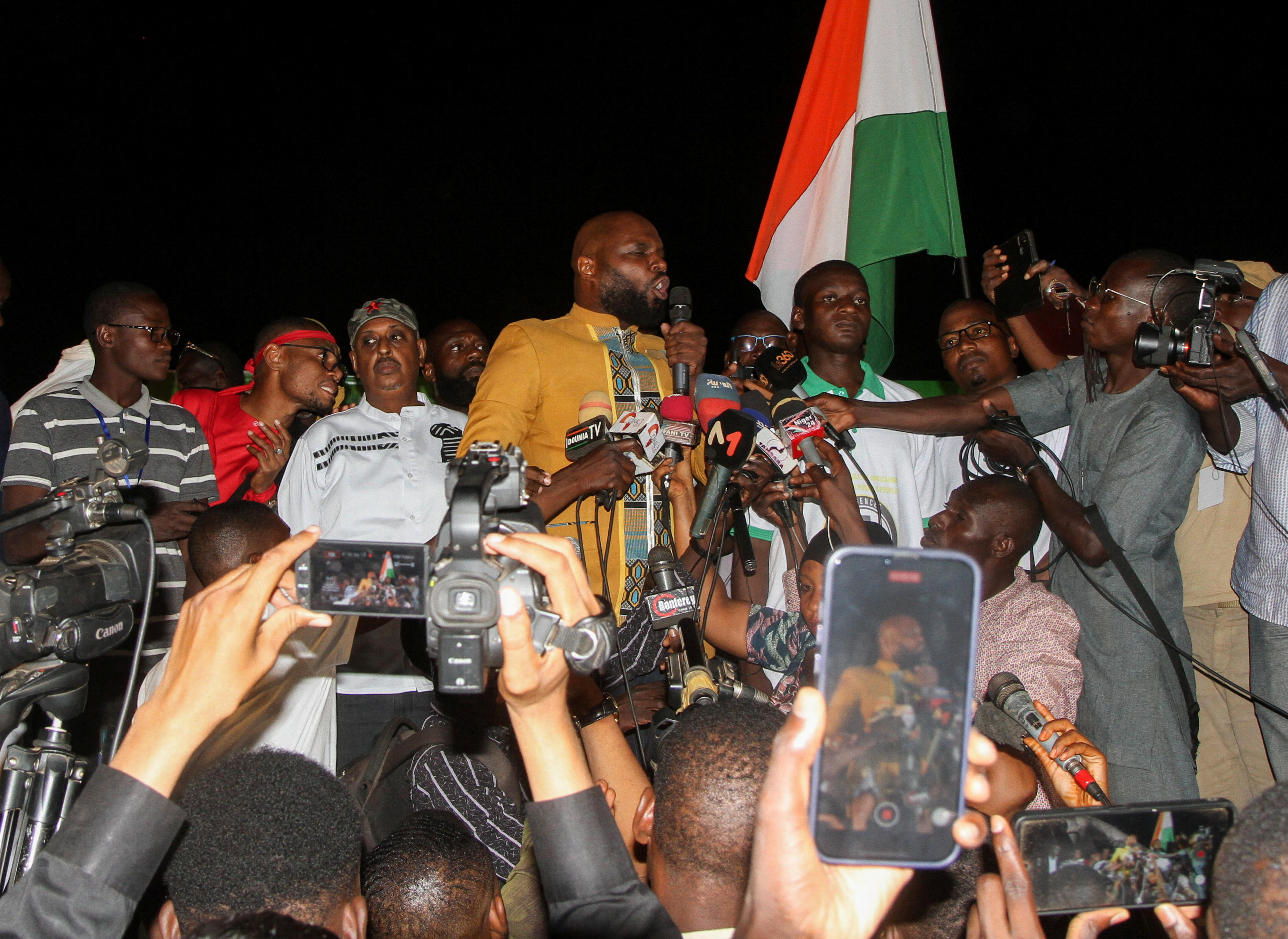 Niger junta supporters hold rally in front French military base in Niamey
