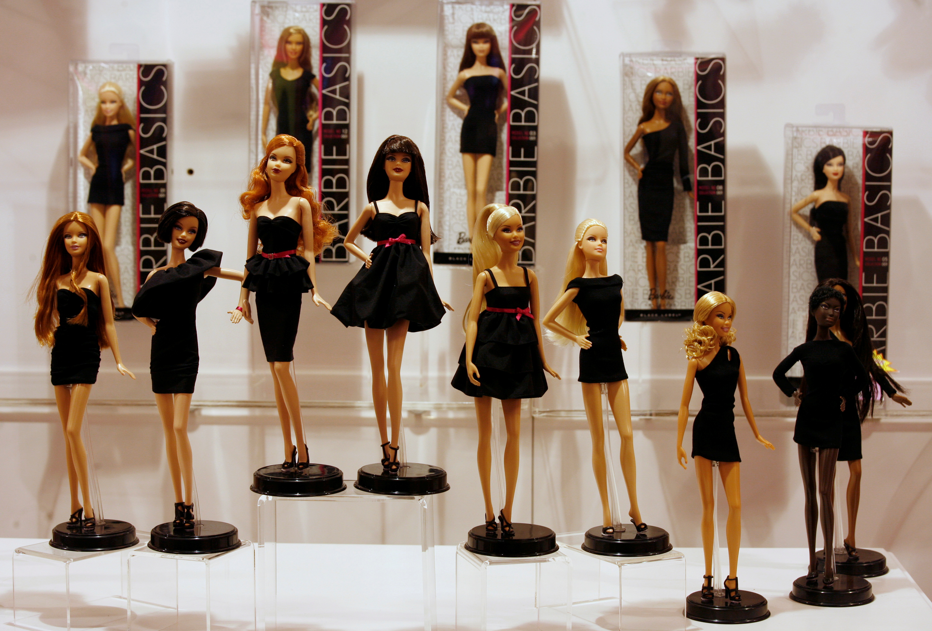 Mattel discount barbie dolls