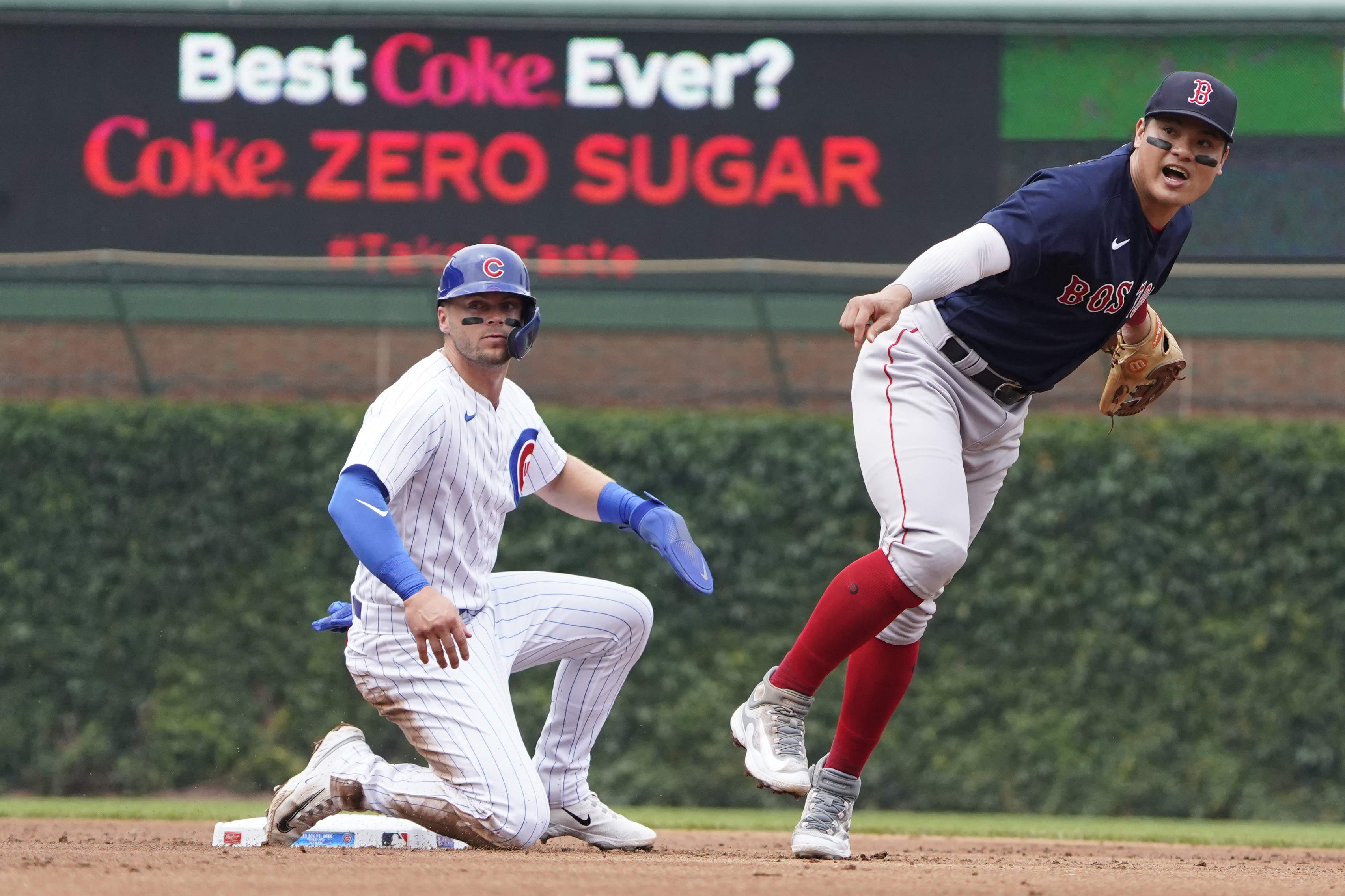 Masataka Yoshida makes powerful Red Sox debut with big swings in exhibition  opener - The Boston Globe