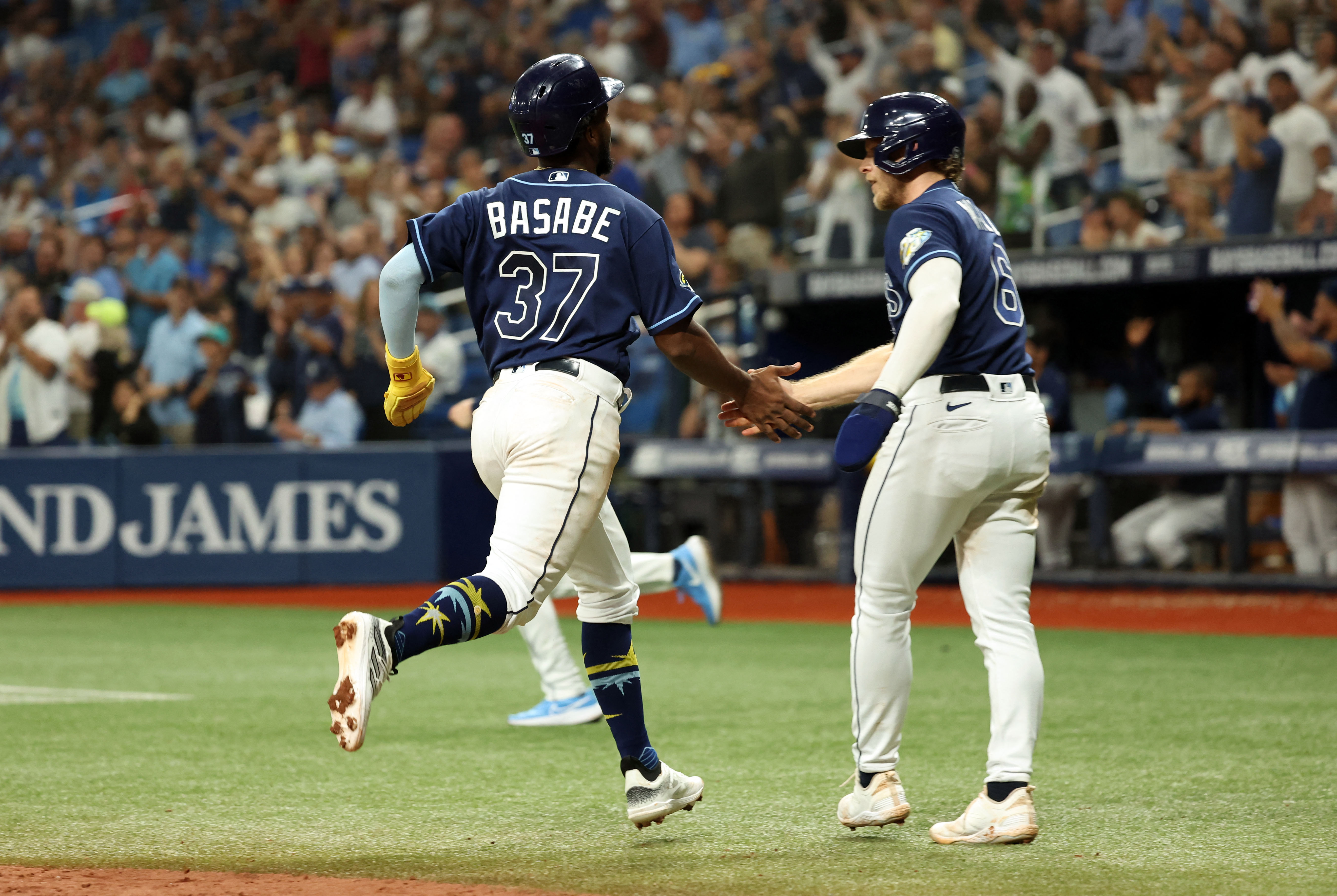 Tampa Bay Rays unveil plans for new 30,000-seat ballpark in St. Petersburg