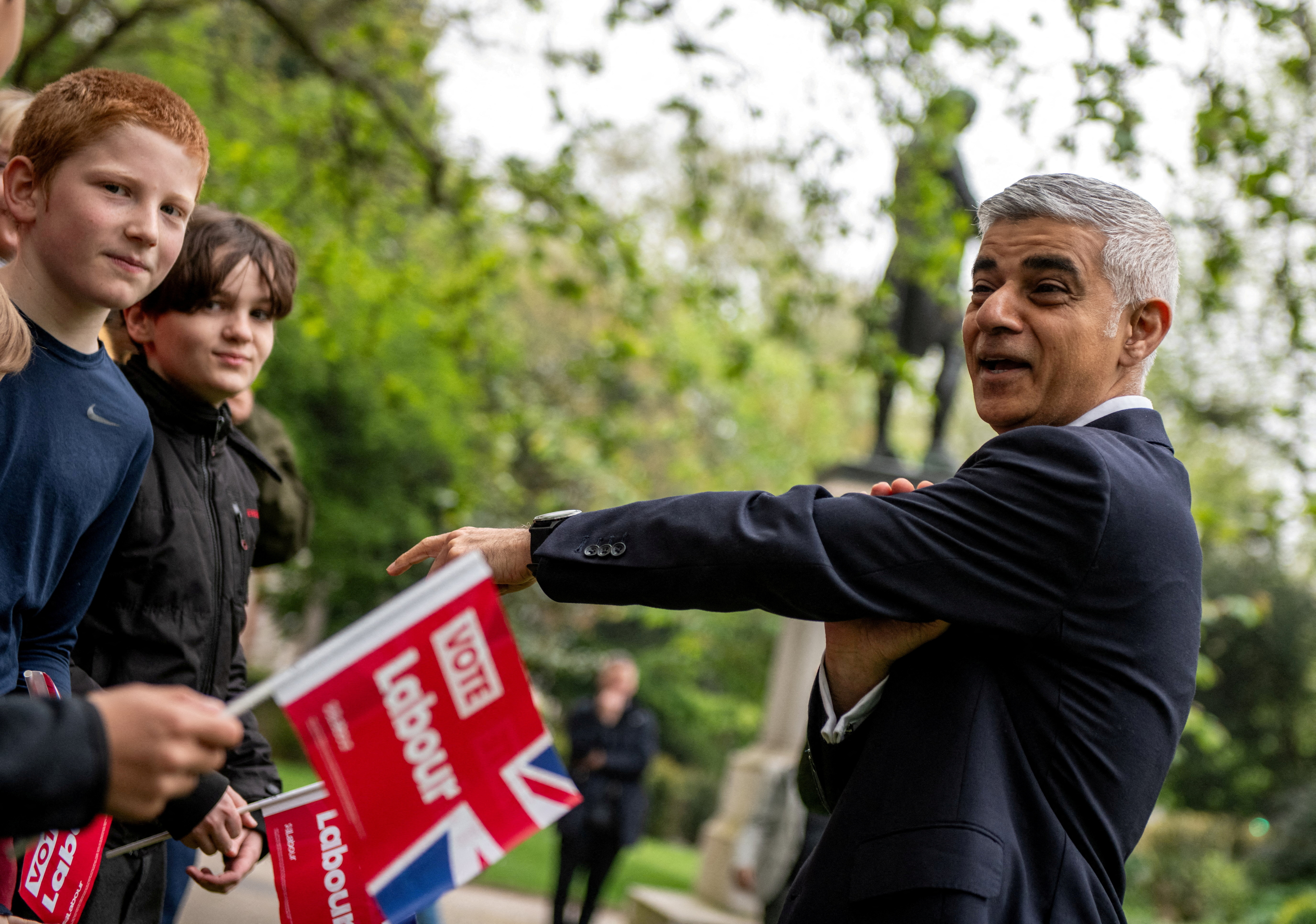 Sadiq Khan campaigns day before London Mayoral elections