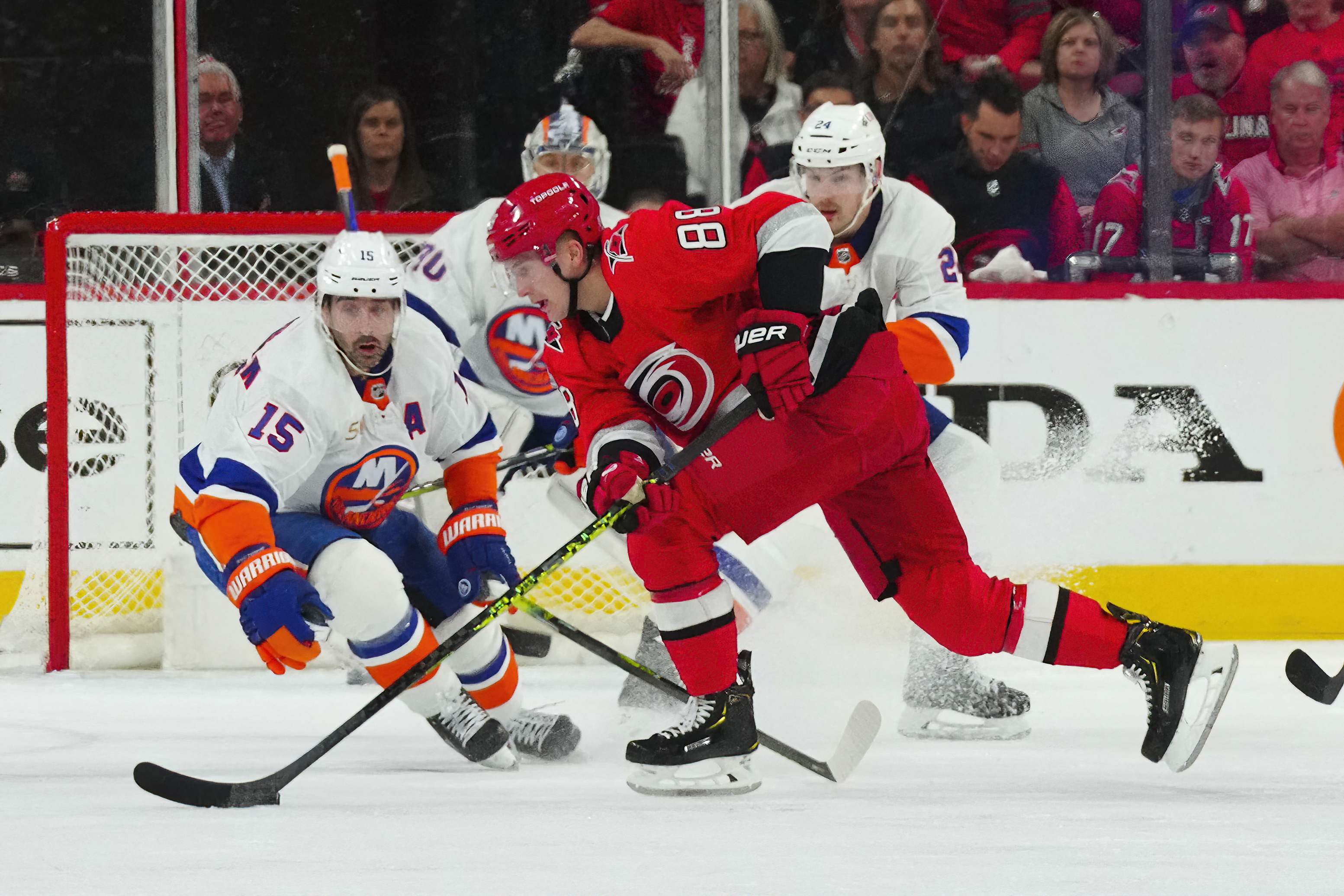 Fast's Goal Lifts Hurricanes Past Islanders in Overtime