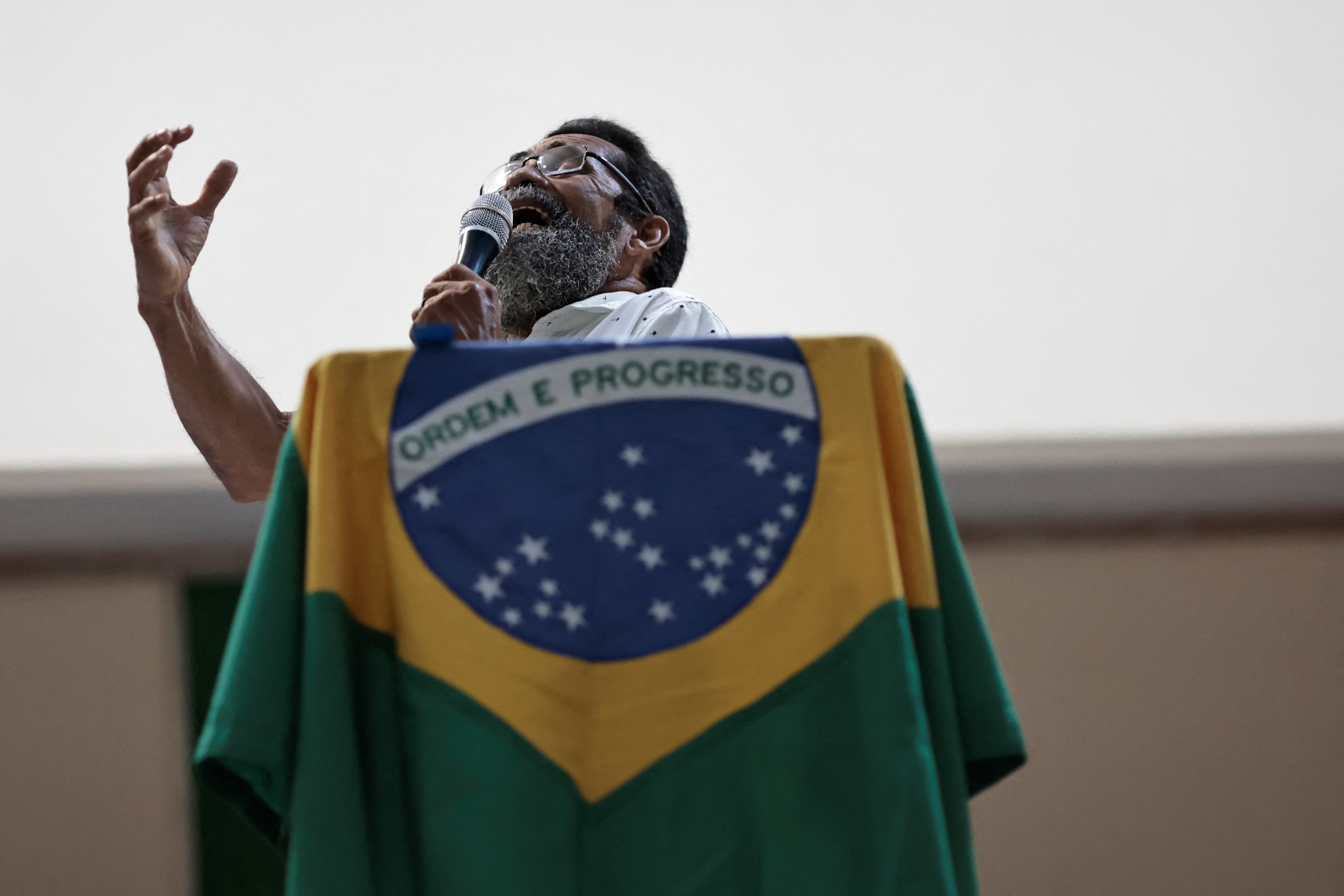 Surging support for Brazil's Lula da Silva unnerves markets